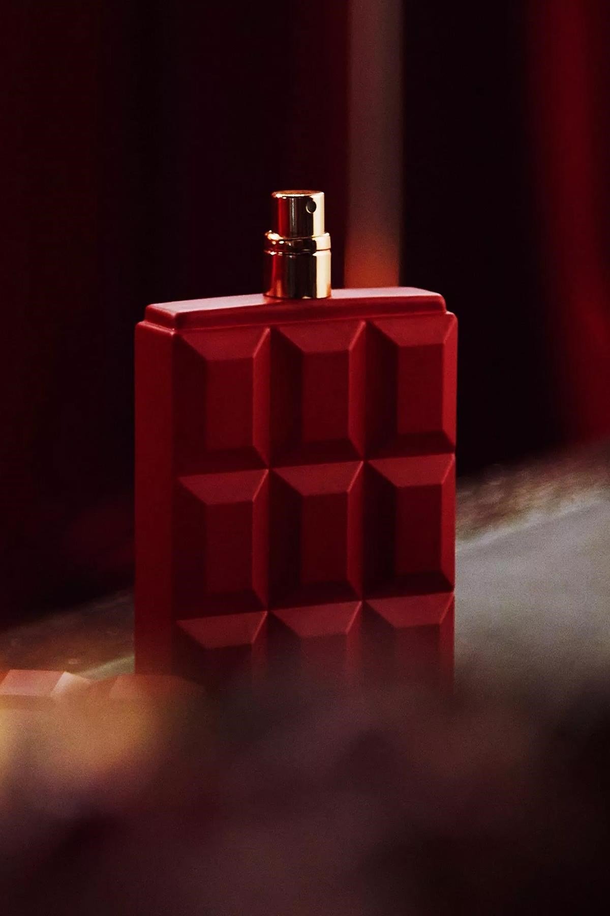 Sabrina Carpenter Cherry Baby EDP Kadın Parfümü 30ML