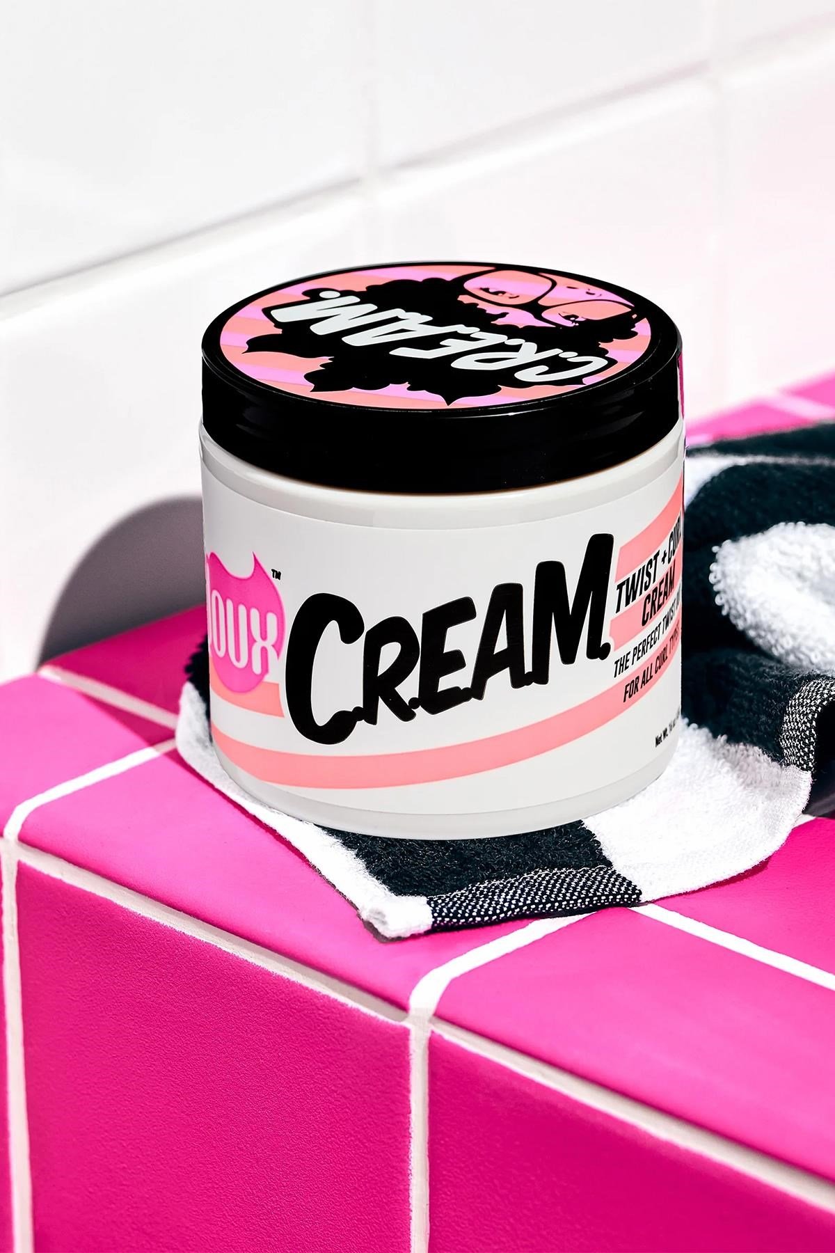 The Doux C.R.E.A.M. Twist & Curl Bukle Belirginleştirici Durulanmayan Saç Kremi 454GR