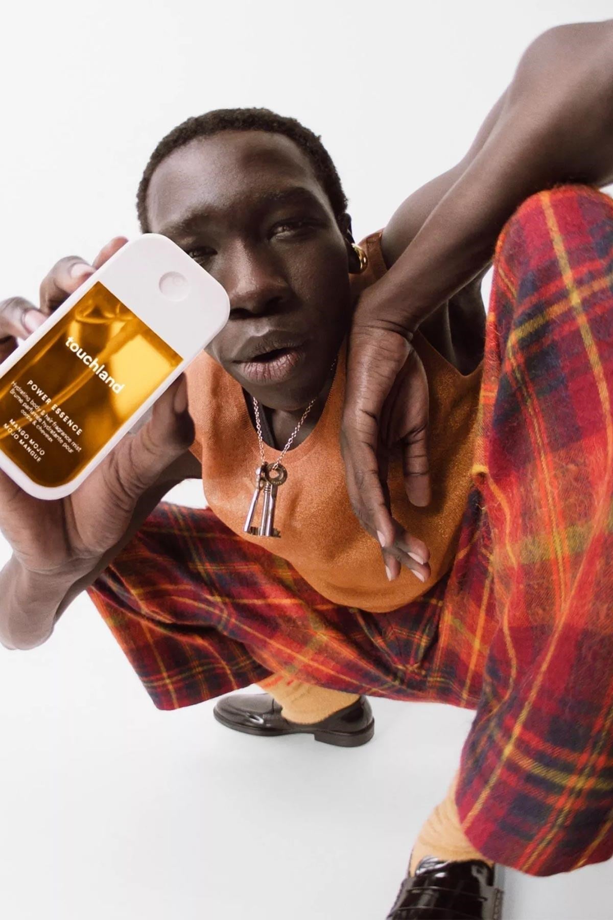 Touchland Mango Mojo Kokulu Nemlendirici Vücut ve Saç Spreyi 60ML