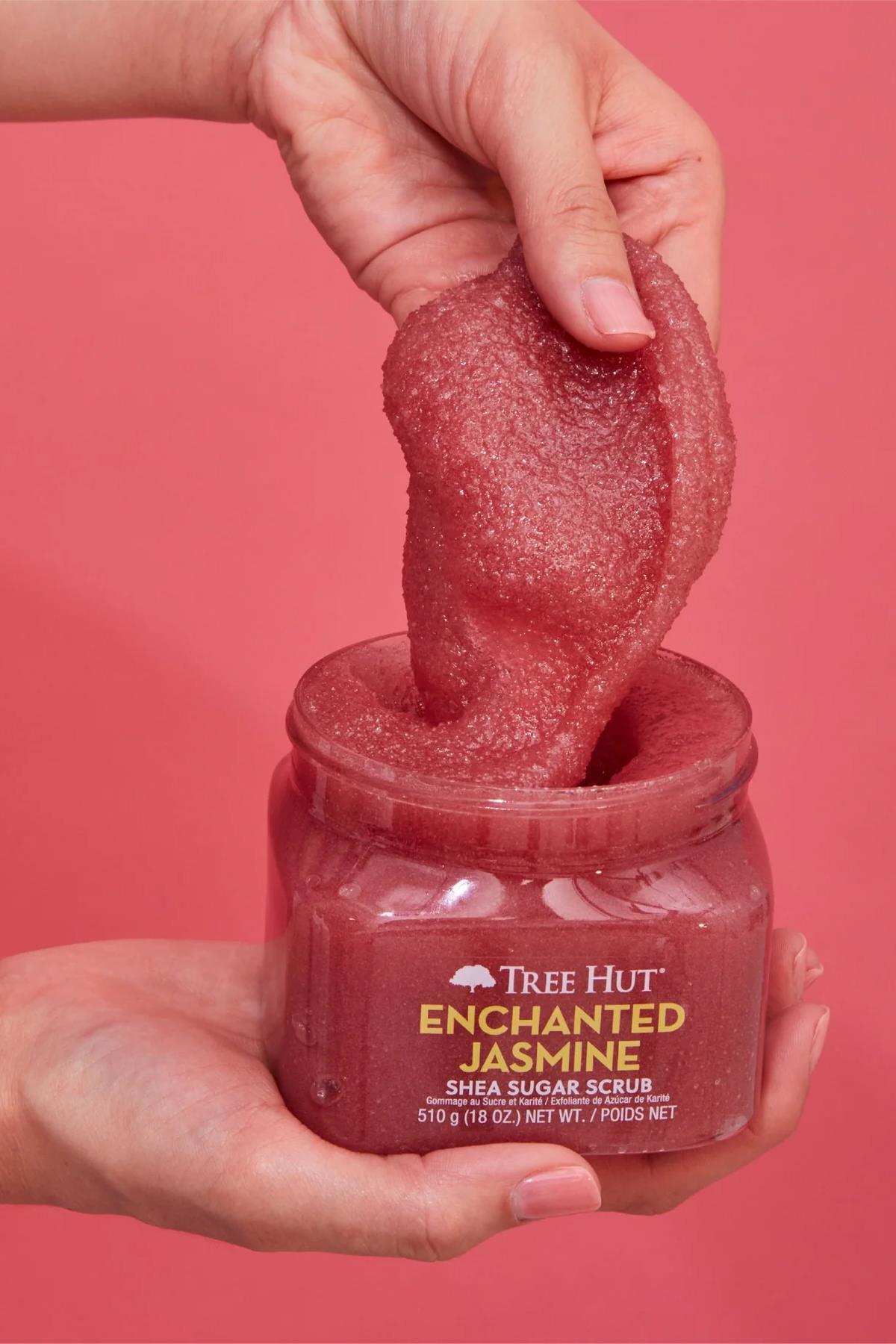 Tree Hut Enchanted Jasmine Shea Sugar Scrub Vücut Peelingi 510GR