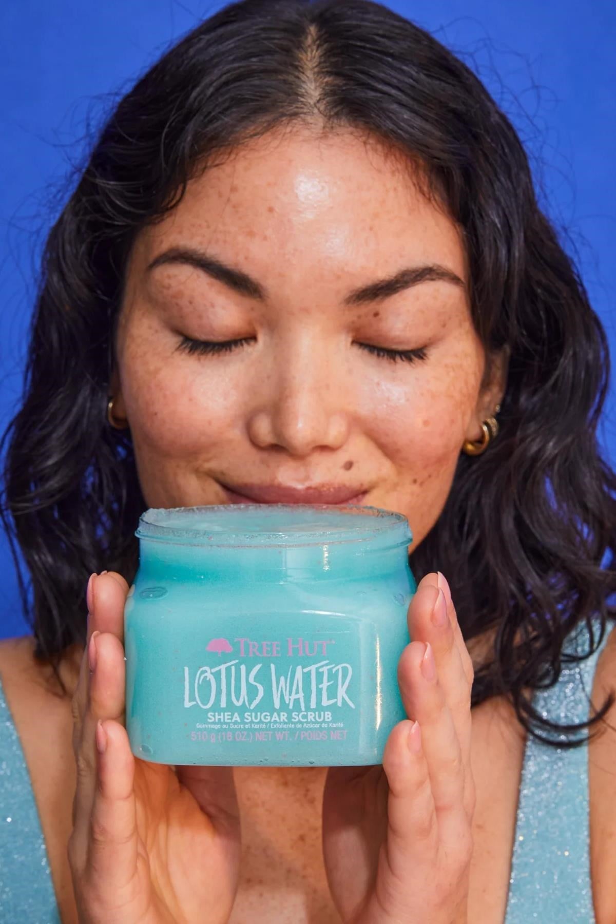 Tree Hut Lotus Water Shea Sugar Scrub Vücut Peelingi 510GR