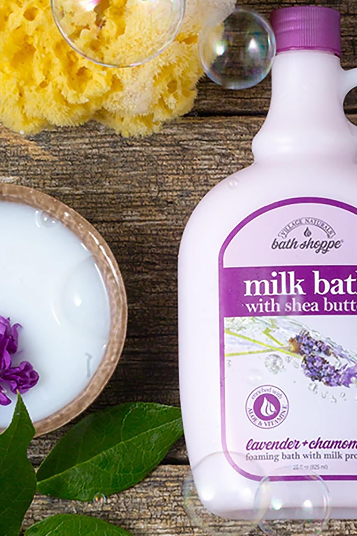 Village Naturals Shea Yağı ile Lavanta Sütü Banyosu 825ML