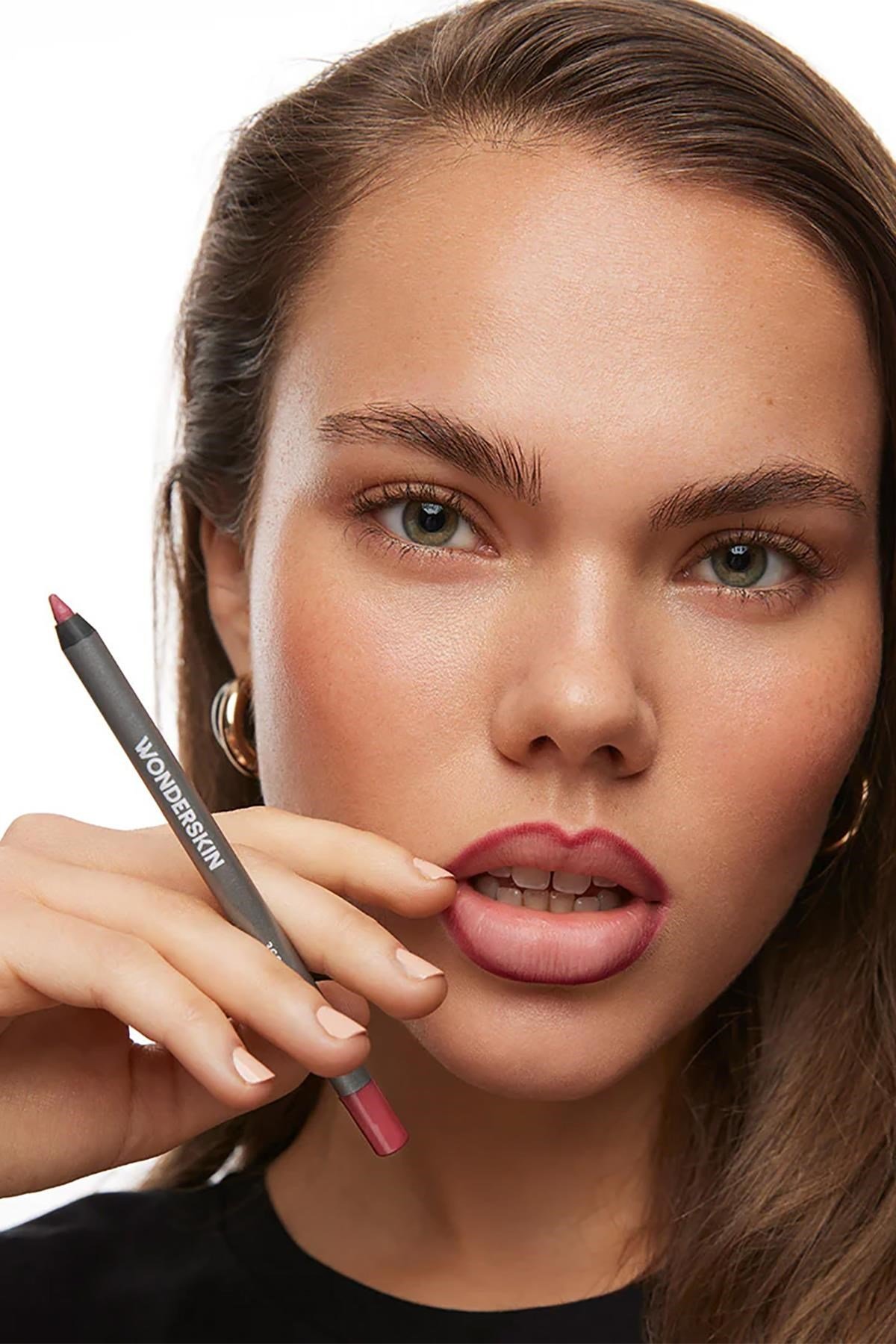 Wonderskin 360 Contour Lipliner Dudak Kalemi Ruby 1.2GR