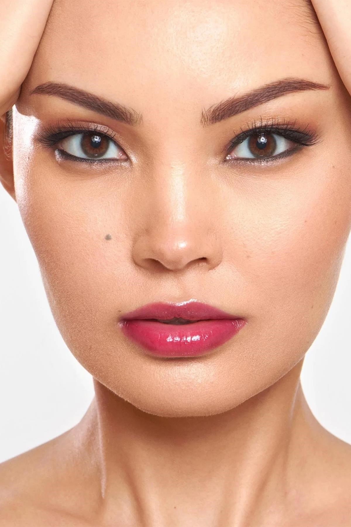 Wonderskin Uzun Süre Kalıcı Renkli Dudak Maskesi Beautiful 4ML