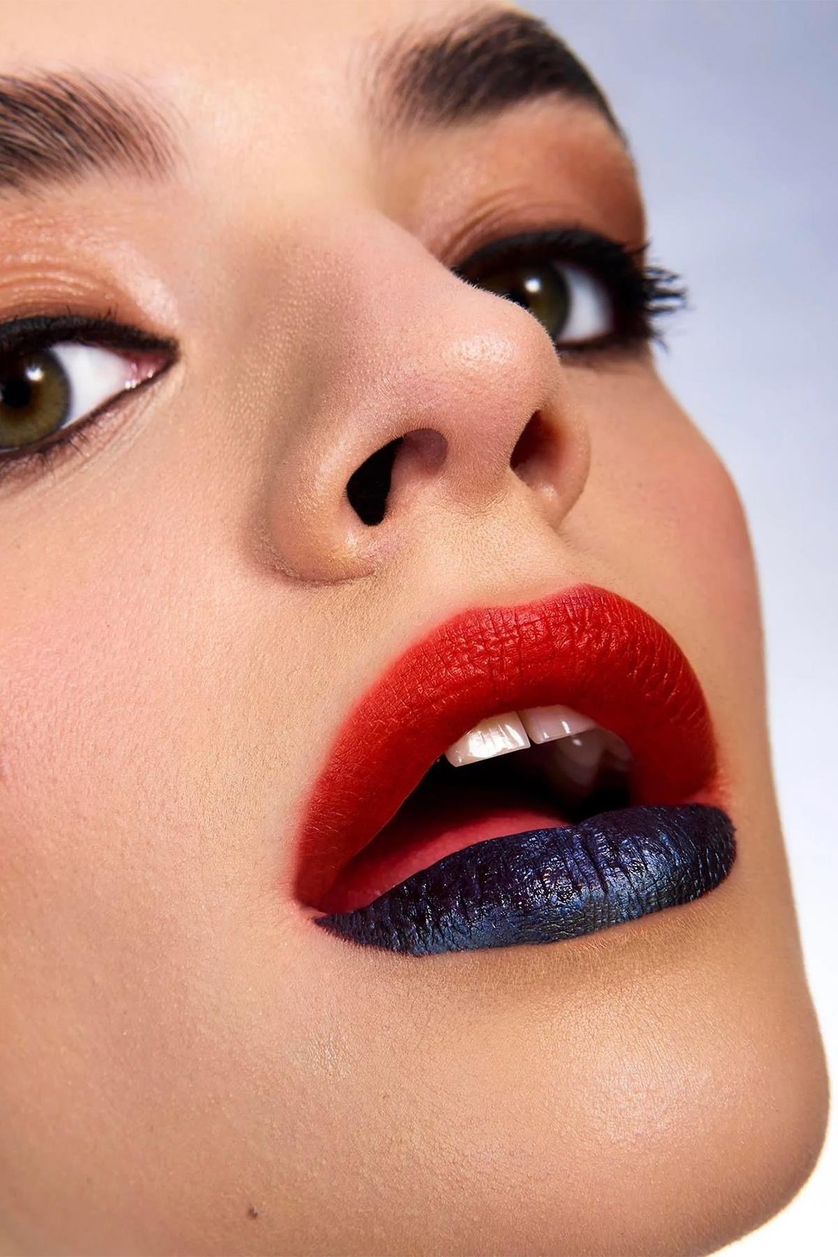 Wonderskin Uzun Süre Kalıcı Renkli Dudak Maskesi Playful 4ML