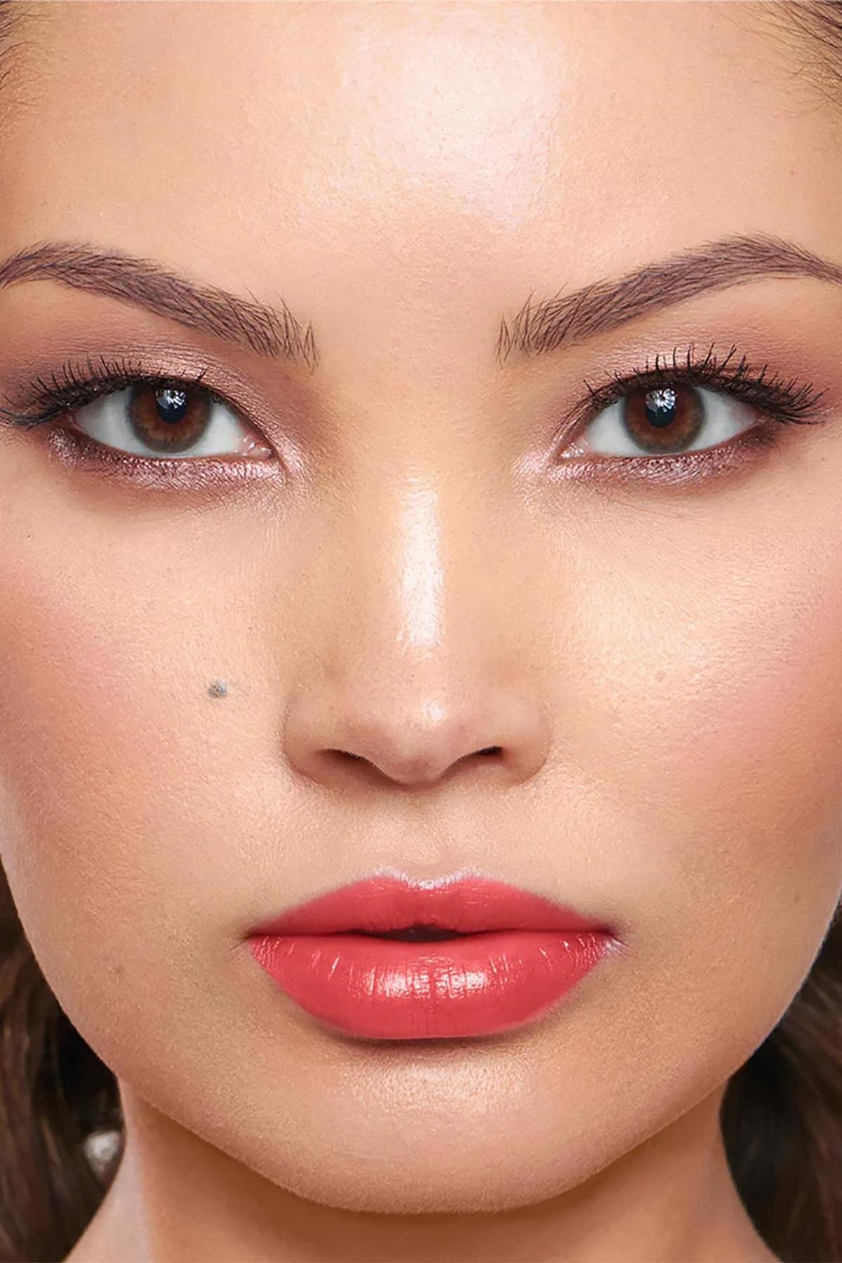 Wonderskin Uzun Süre Kalıcı Renkli Dudak Maskesi Crush 4ML