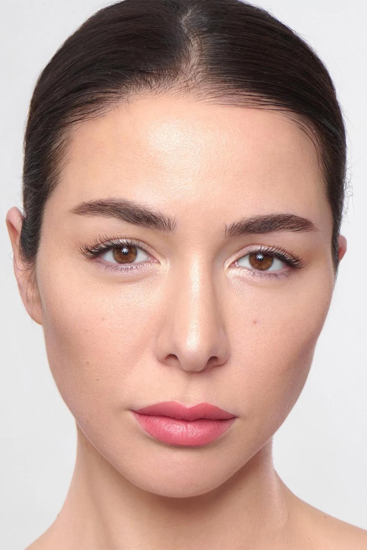 Wonderskin Uzun Süre Kalıcı Renkli Dudak Maskesi Kiti Romance