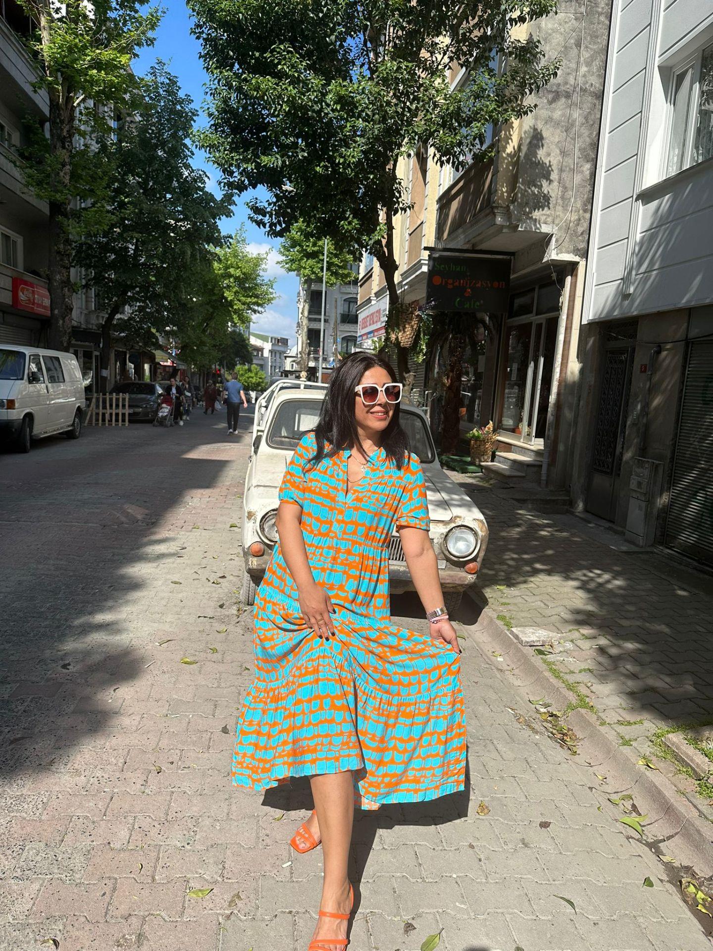Bebe Yaka Turuncu Mavi Desen