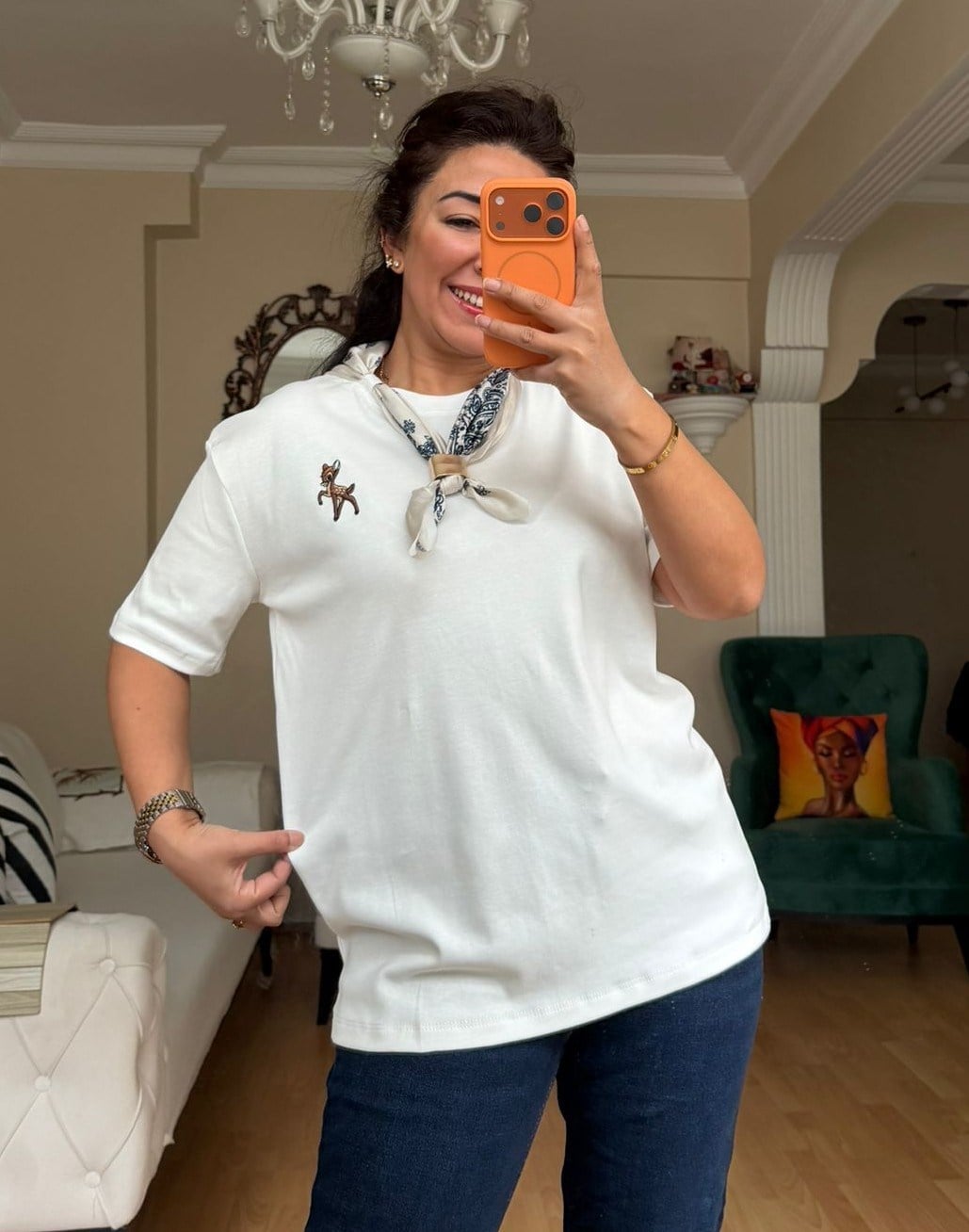 Beyaz  Flarlı  Tişört 