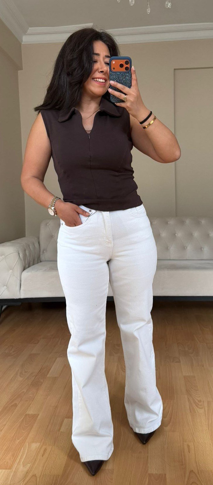 Beyaz Massino Leg Jeans(1 Beden Küçük Alın)