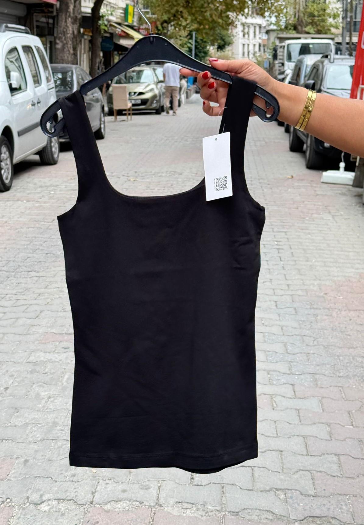 Hande erçel model Atlet Siyah (1 beden büyük alın)