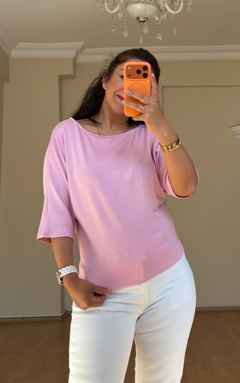 Pembe Kayık Yaka Modal Tişört