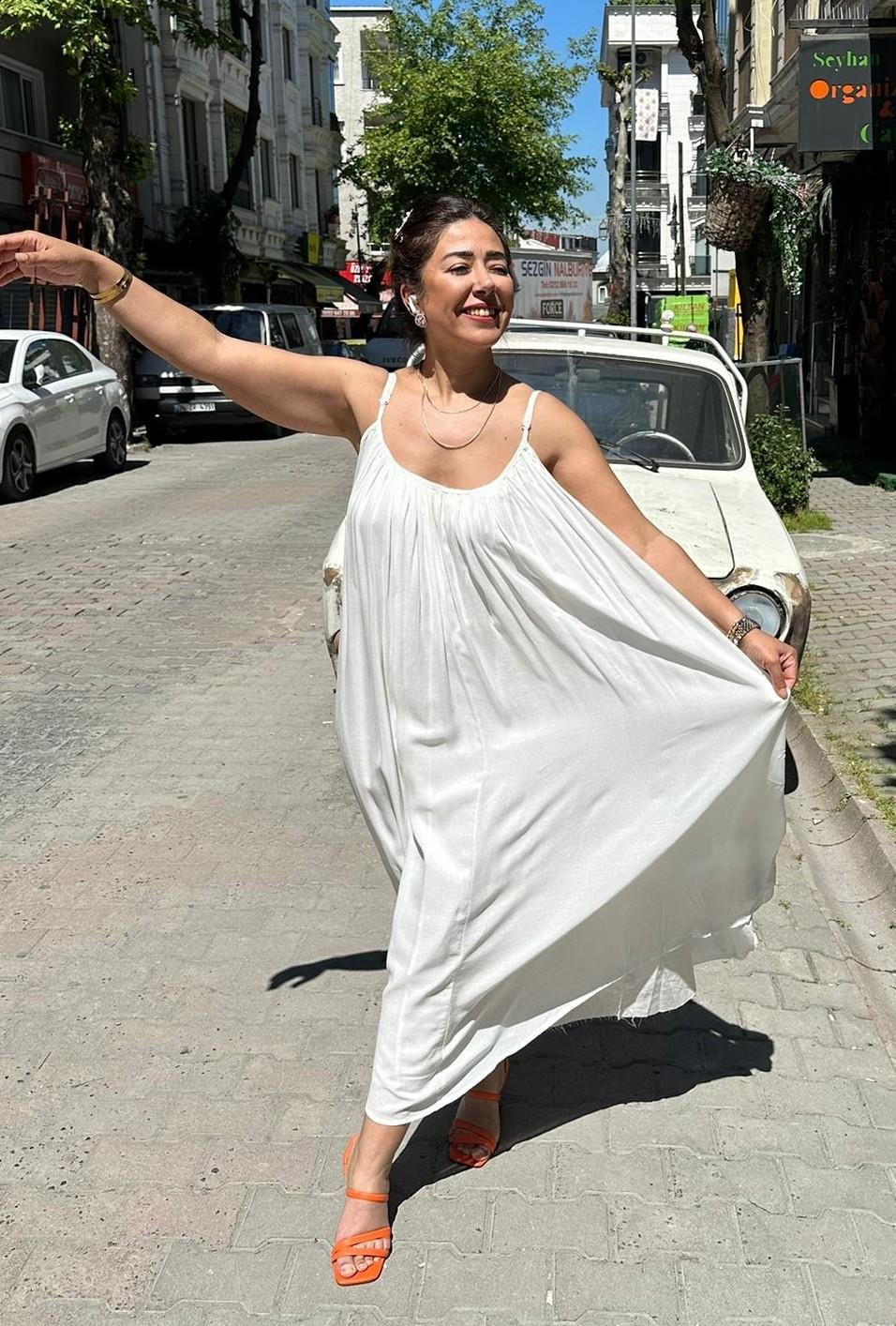 Rüzgar Elbise Beyaz (Astarlı)