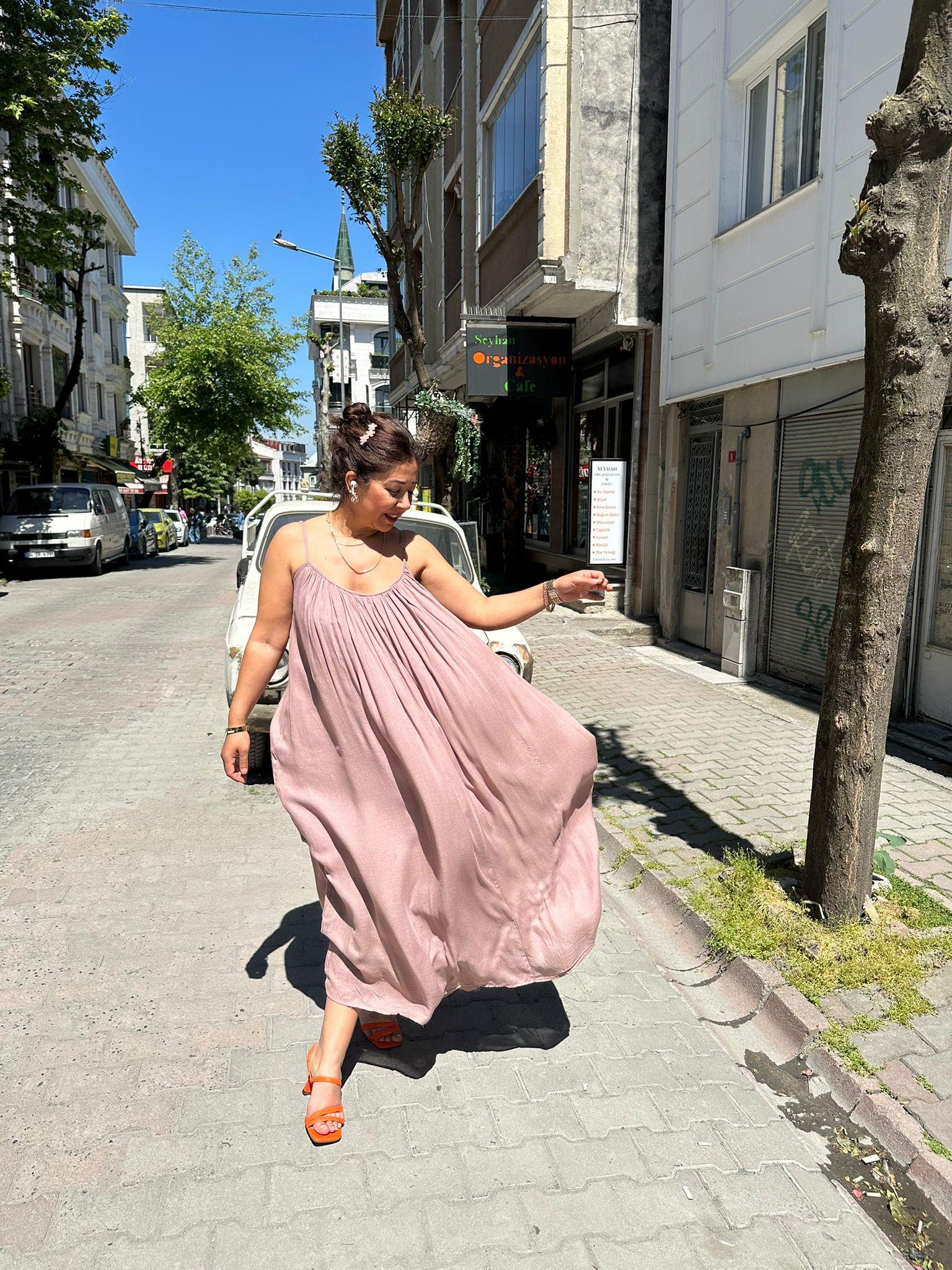 Rüzgar Gül Kurusu Elbise (Astarlı)