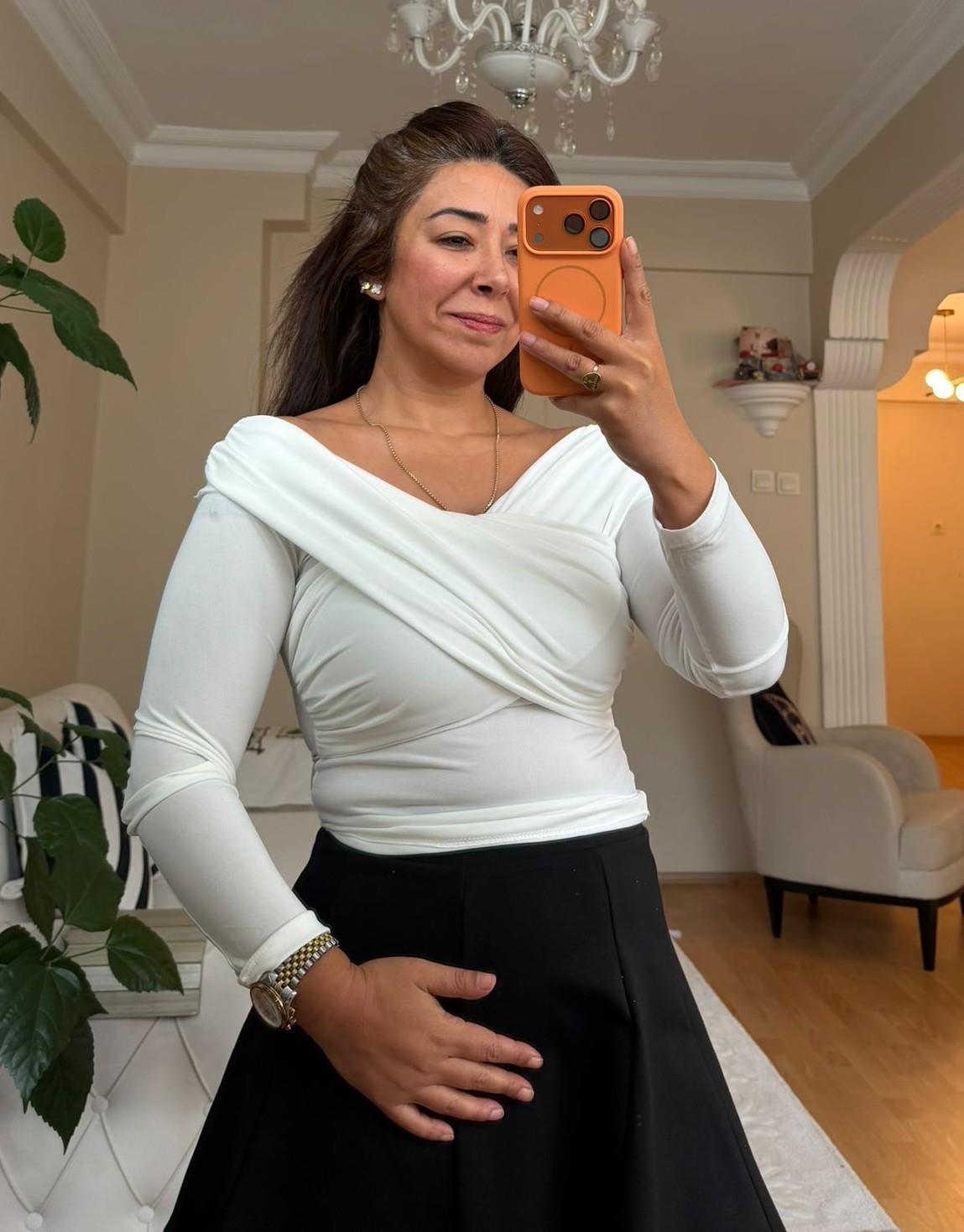 Selin Bluz Beyaz