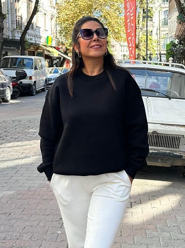 Siyah Basic Sweatsirt