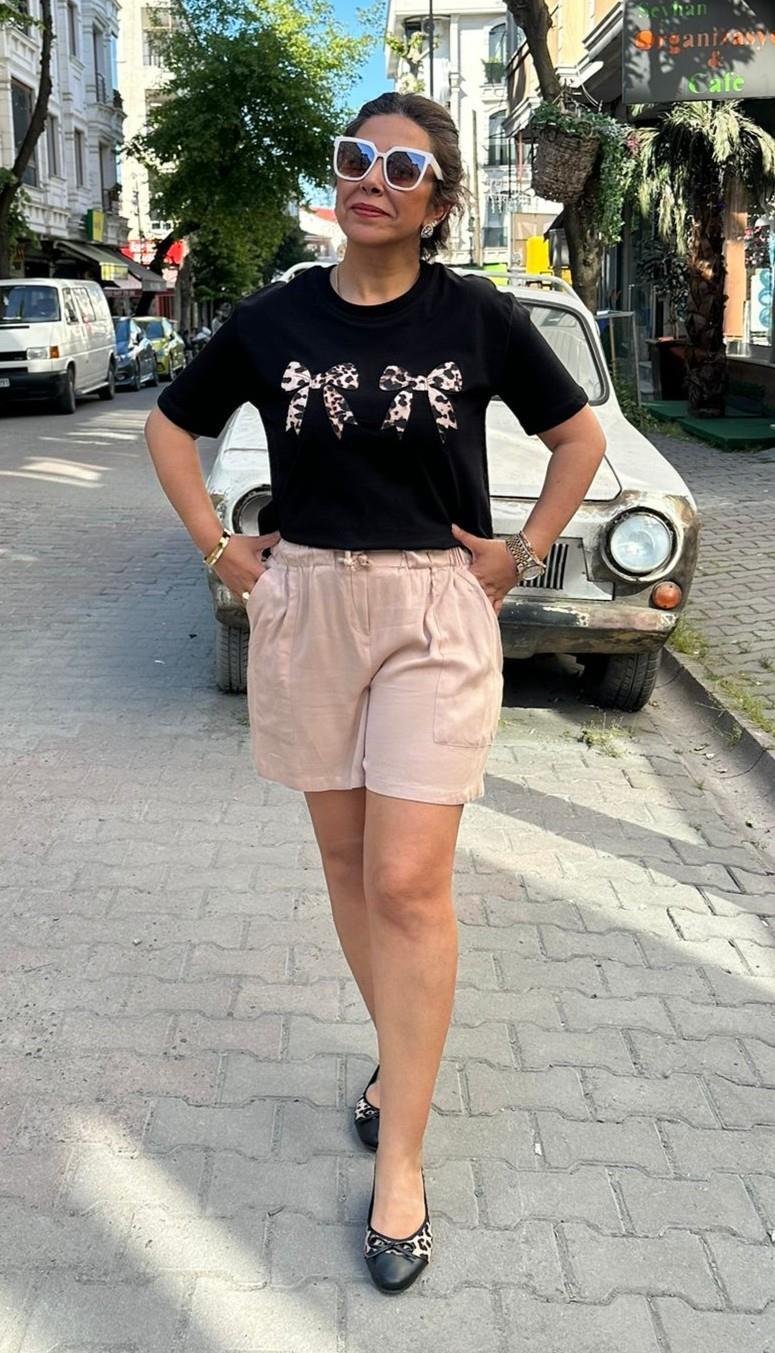 Siyah Leopar Fiyonklu Tişört