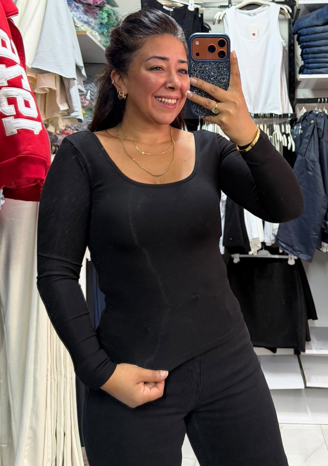 Siyah U Yaka Likralı Body