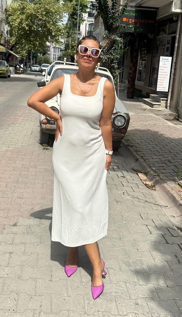 Sportif Beyaz Elbise(esnek)