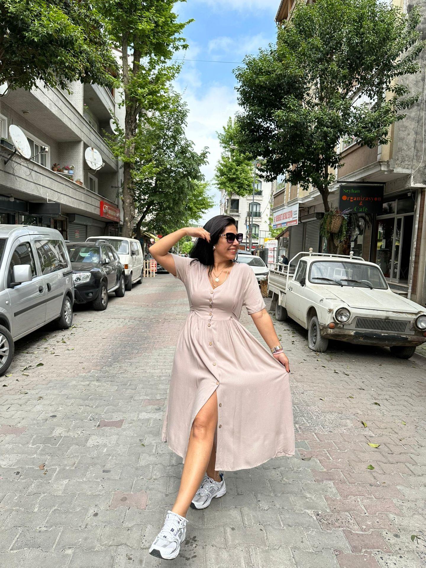 Taş Rengi Elbise