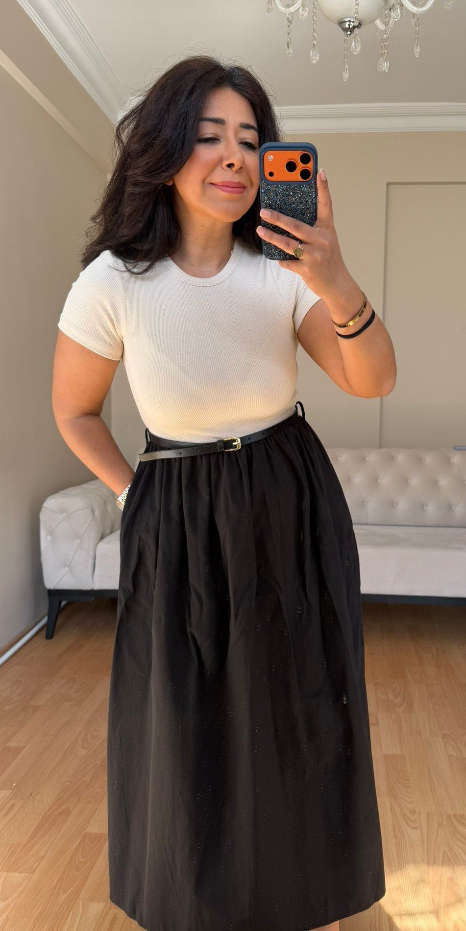 Üstü Krem Kaşkorse Alt Poplin Siyah Elbise