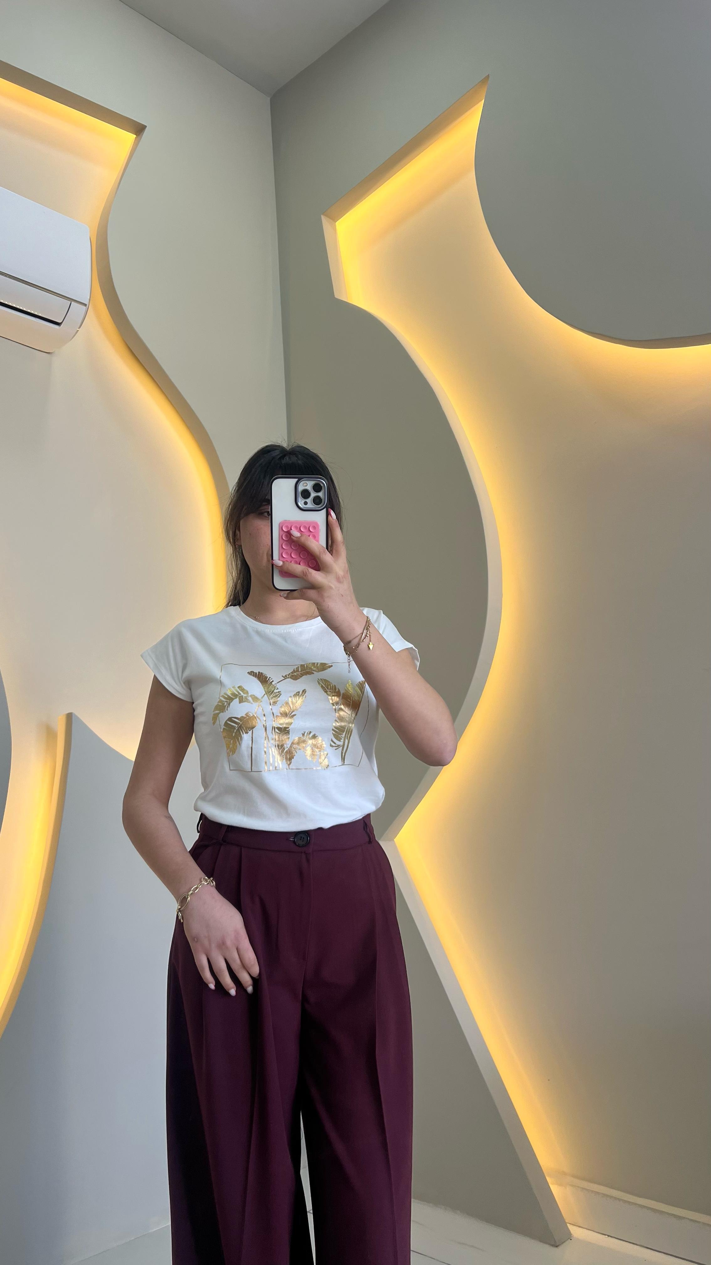 Beyaz Gold Desenli Tişört
