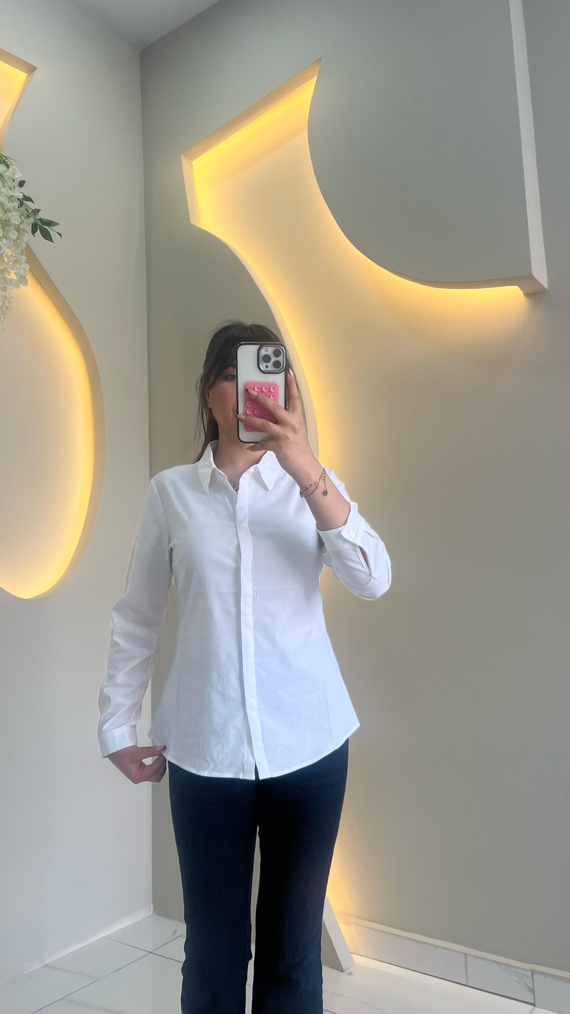 Beyaz Slim Fit Pamuklu Gömlek