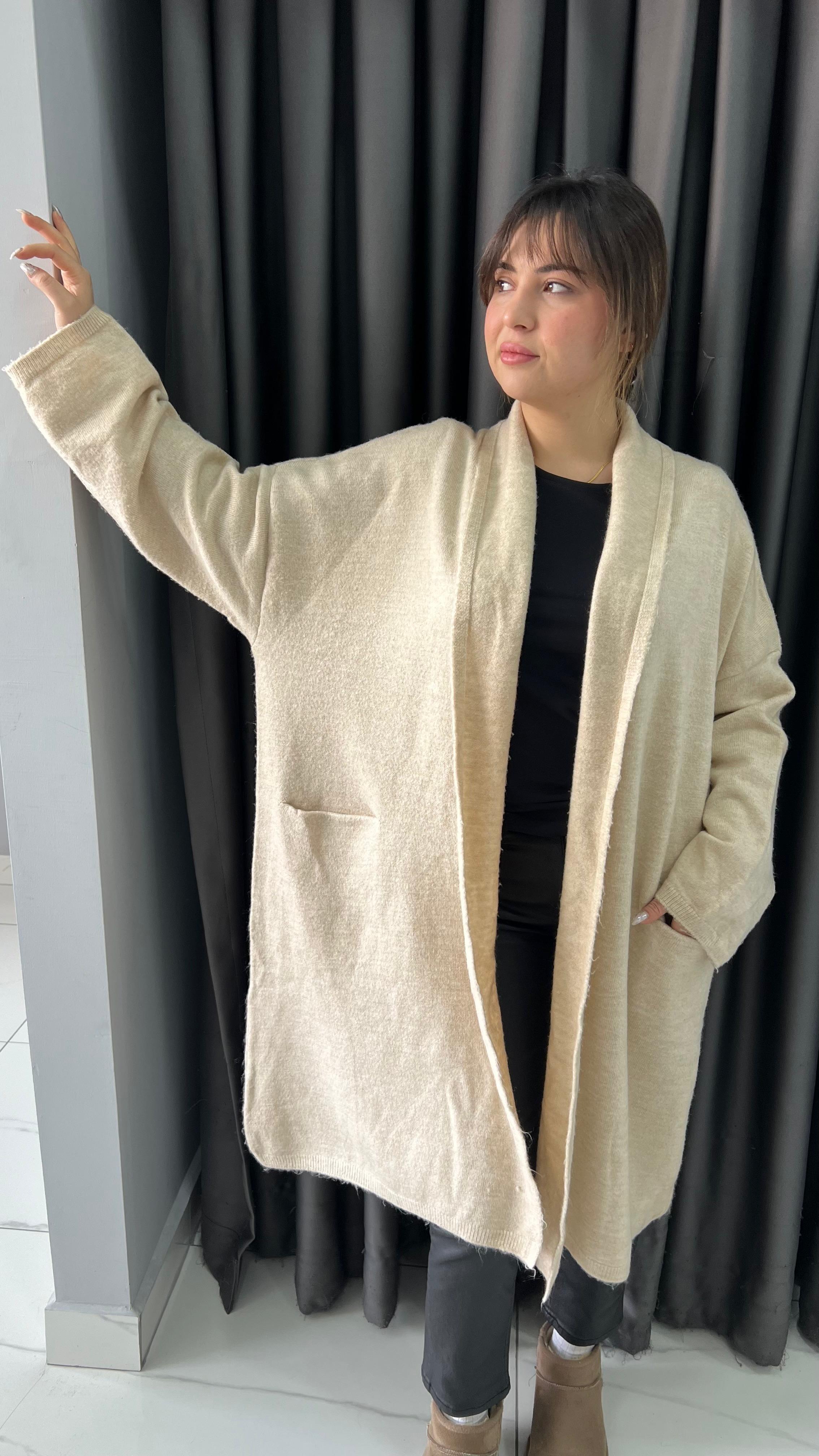 Dilvin Krem Oversize Yün Hırka