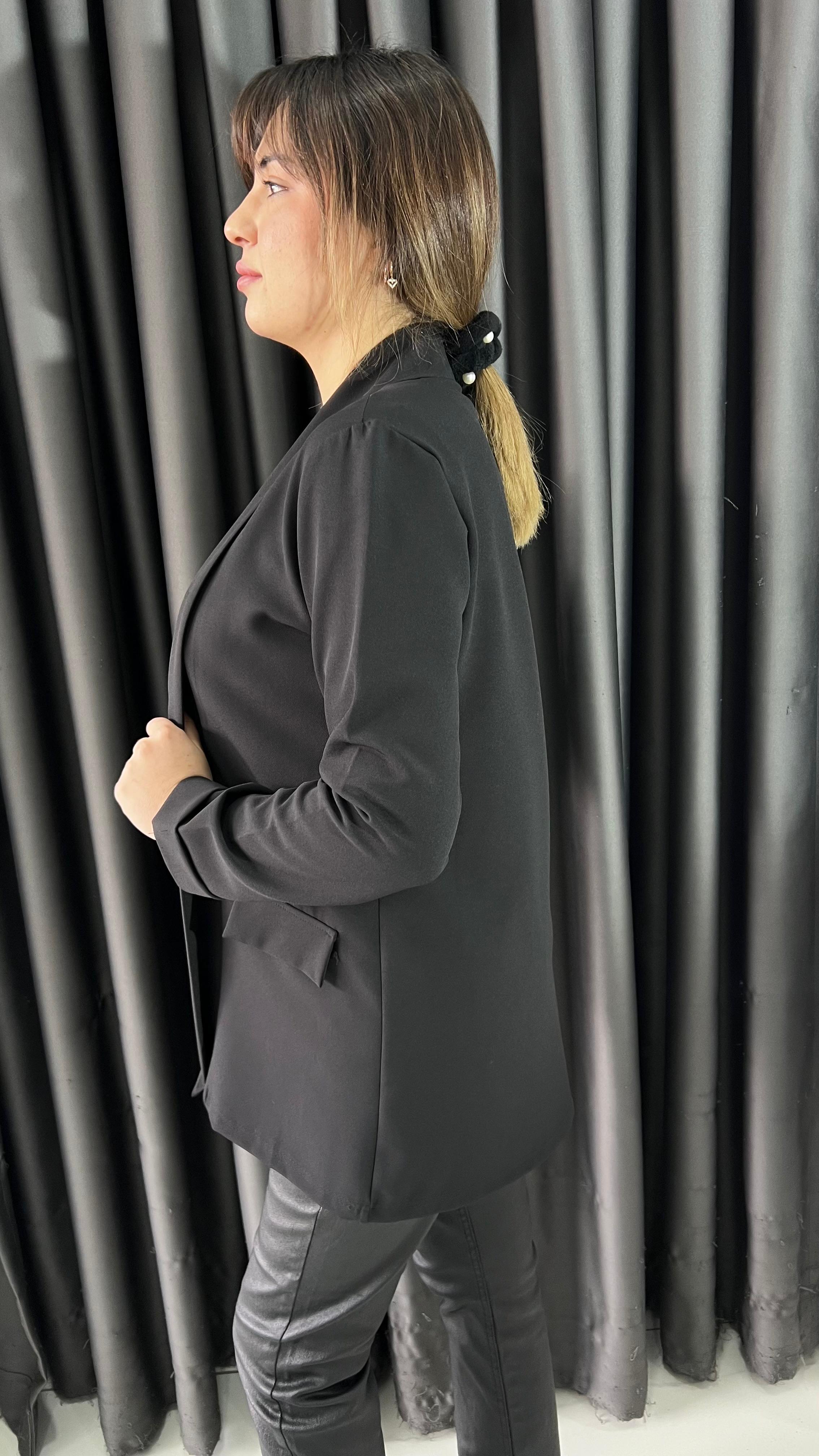 Krep İnce Siyah Ceket