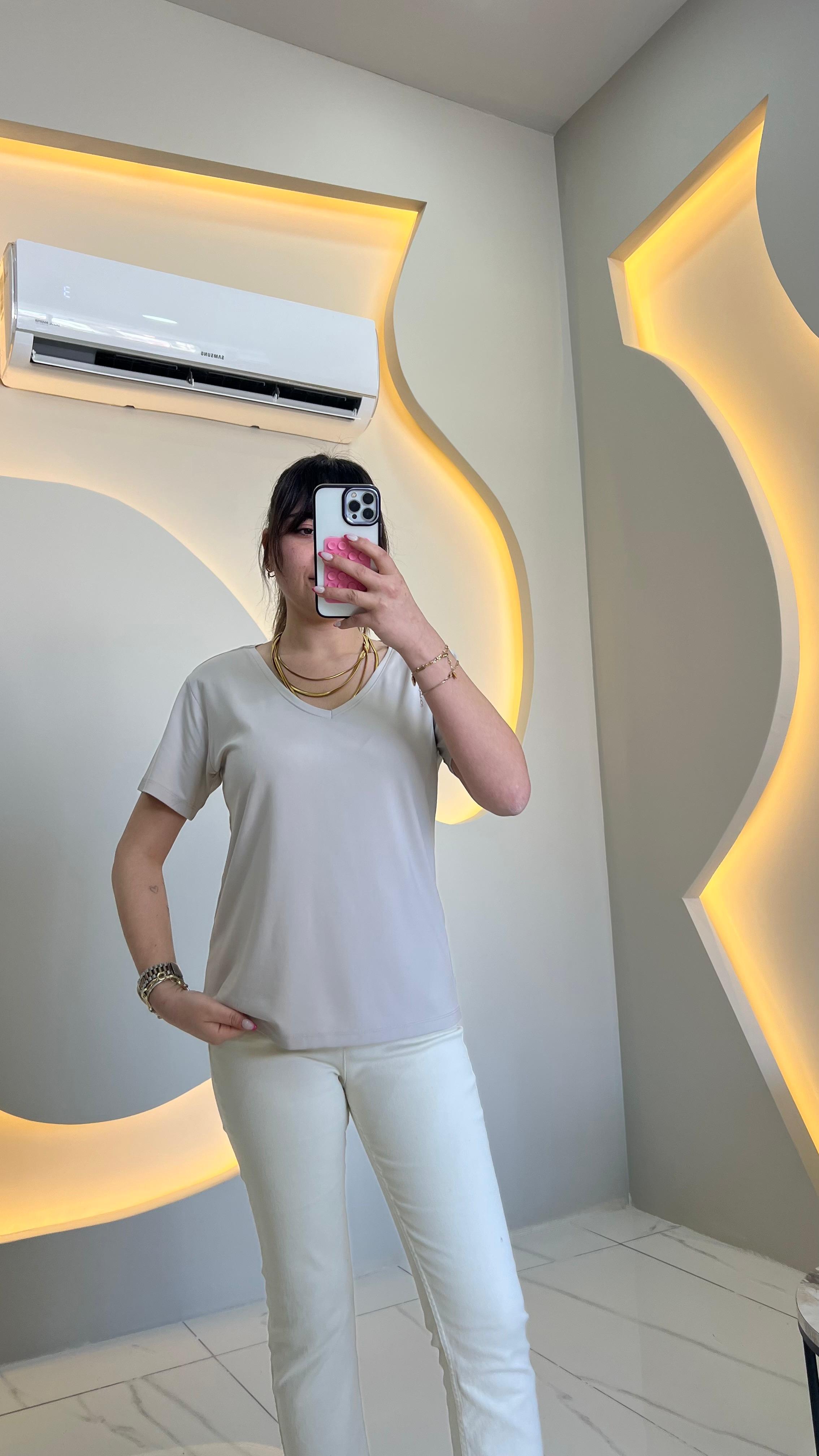 Modal V Yaka Taş Rengi Basic