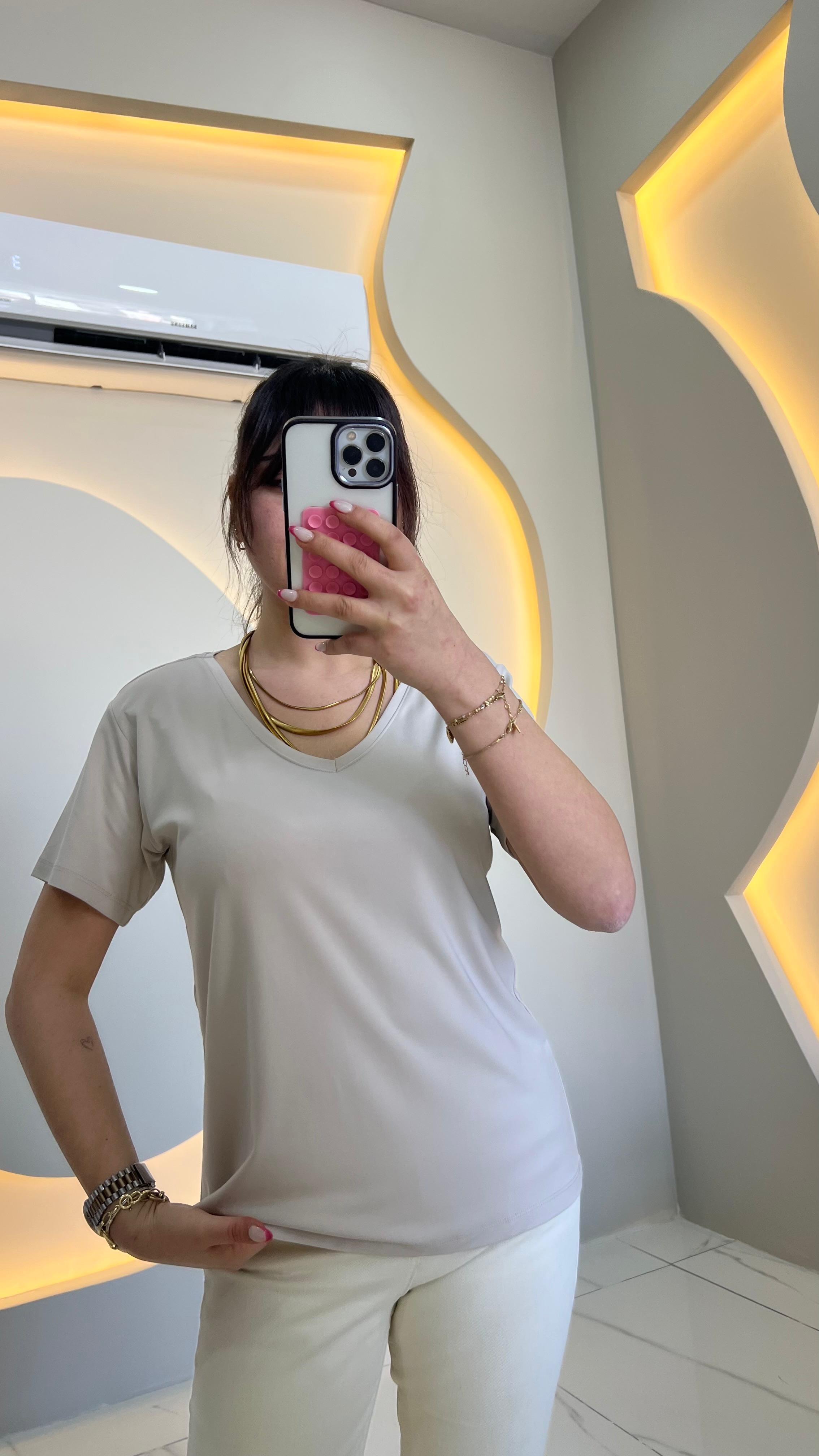 Modal V Yaka Taş Rengi Basic