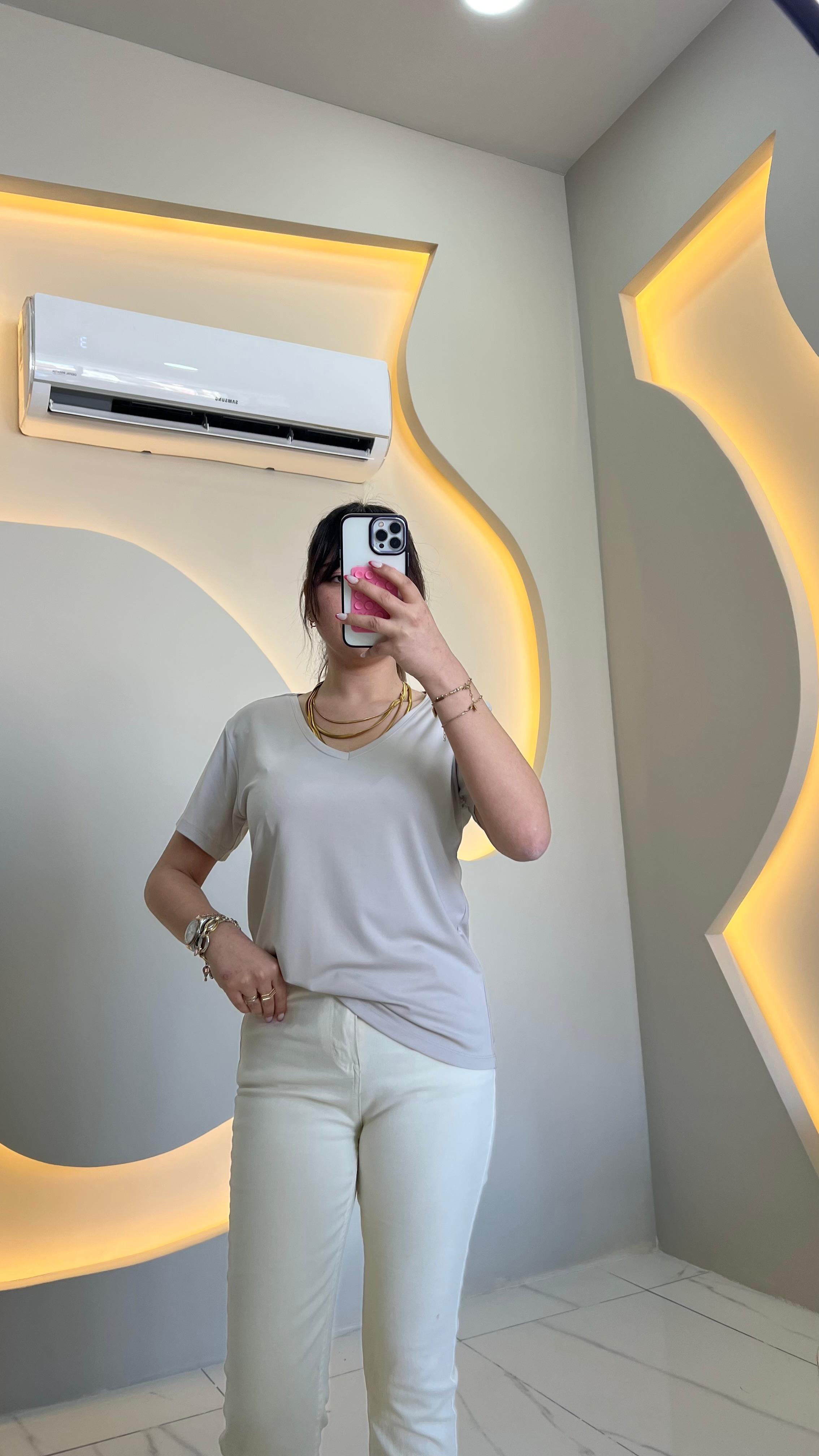 Modal V Yaka Taş Rengi Basic