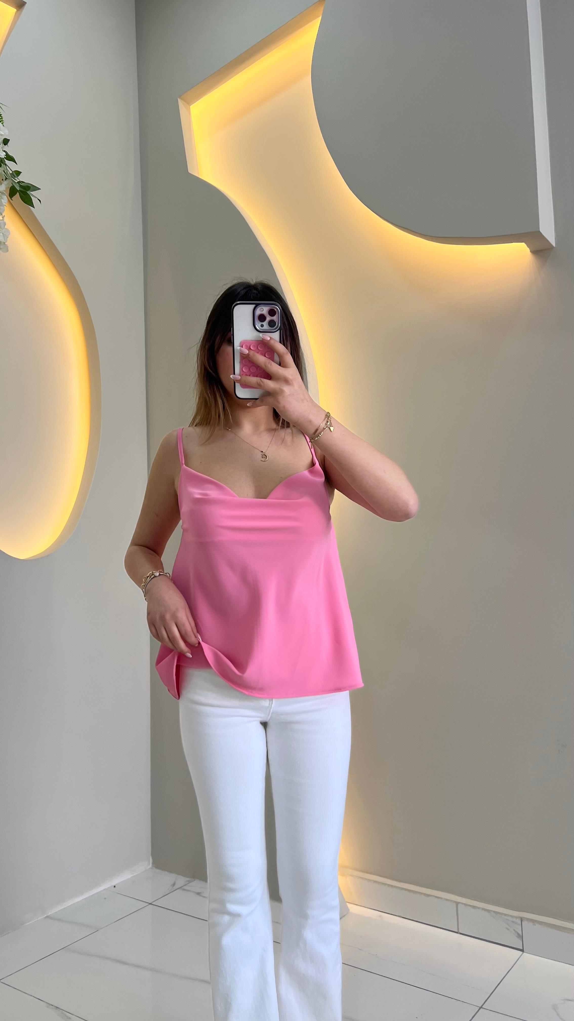 Pembe Askılı Degaje Yaka Bluz