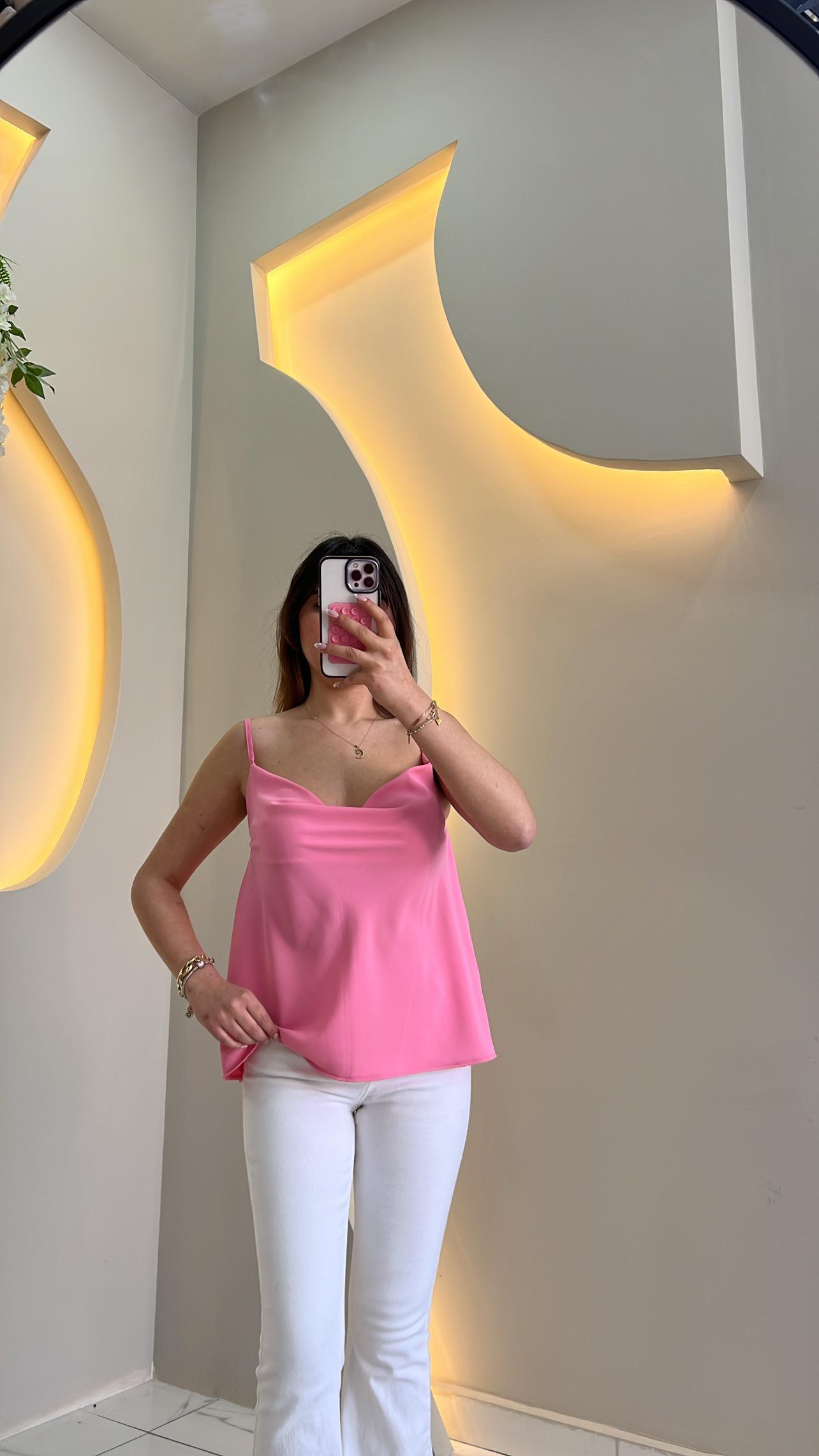 Pembe Askılı Degaje Yaka Bluz