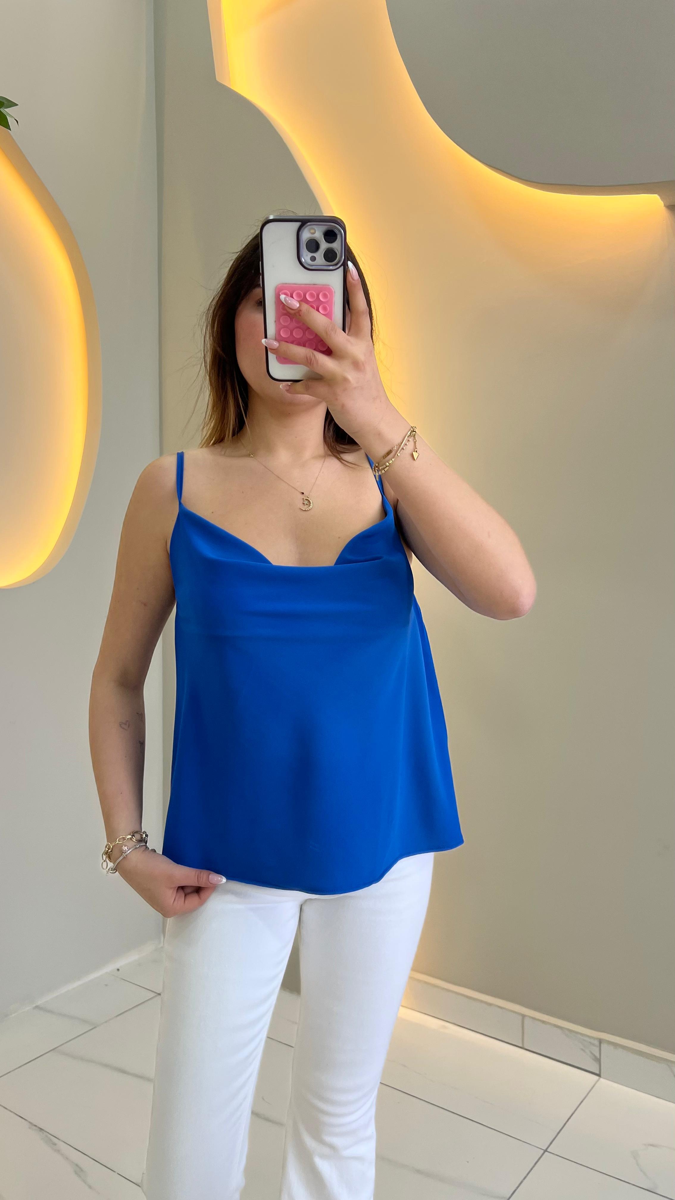 Saks Mavi Askılı Degaje Yaka Bluz