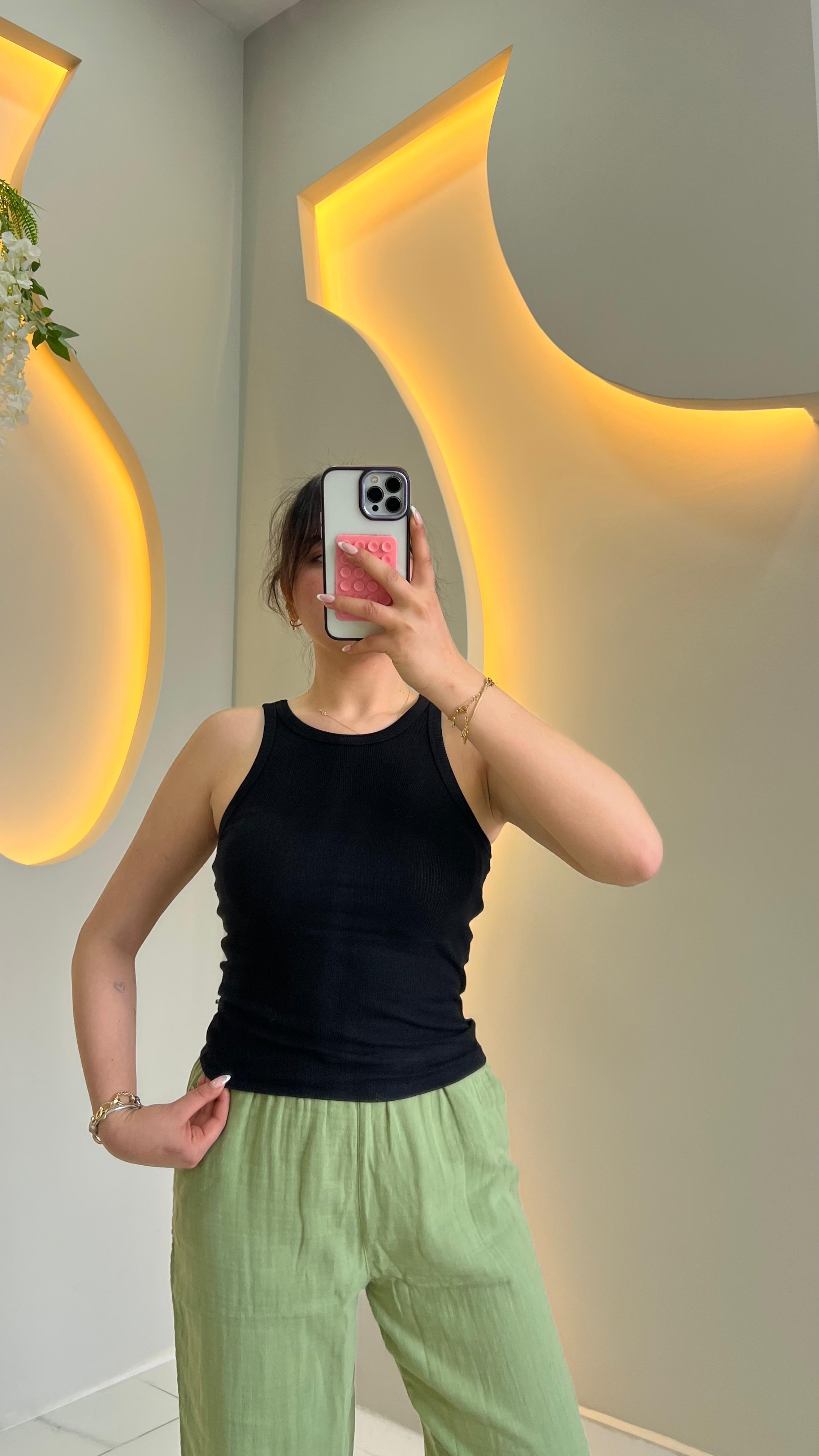 Siyah Halter Yaka Body