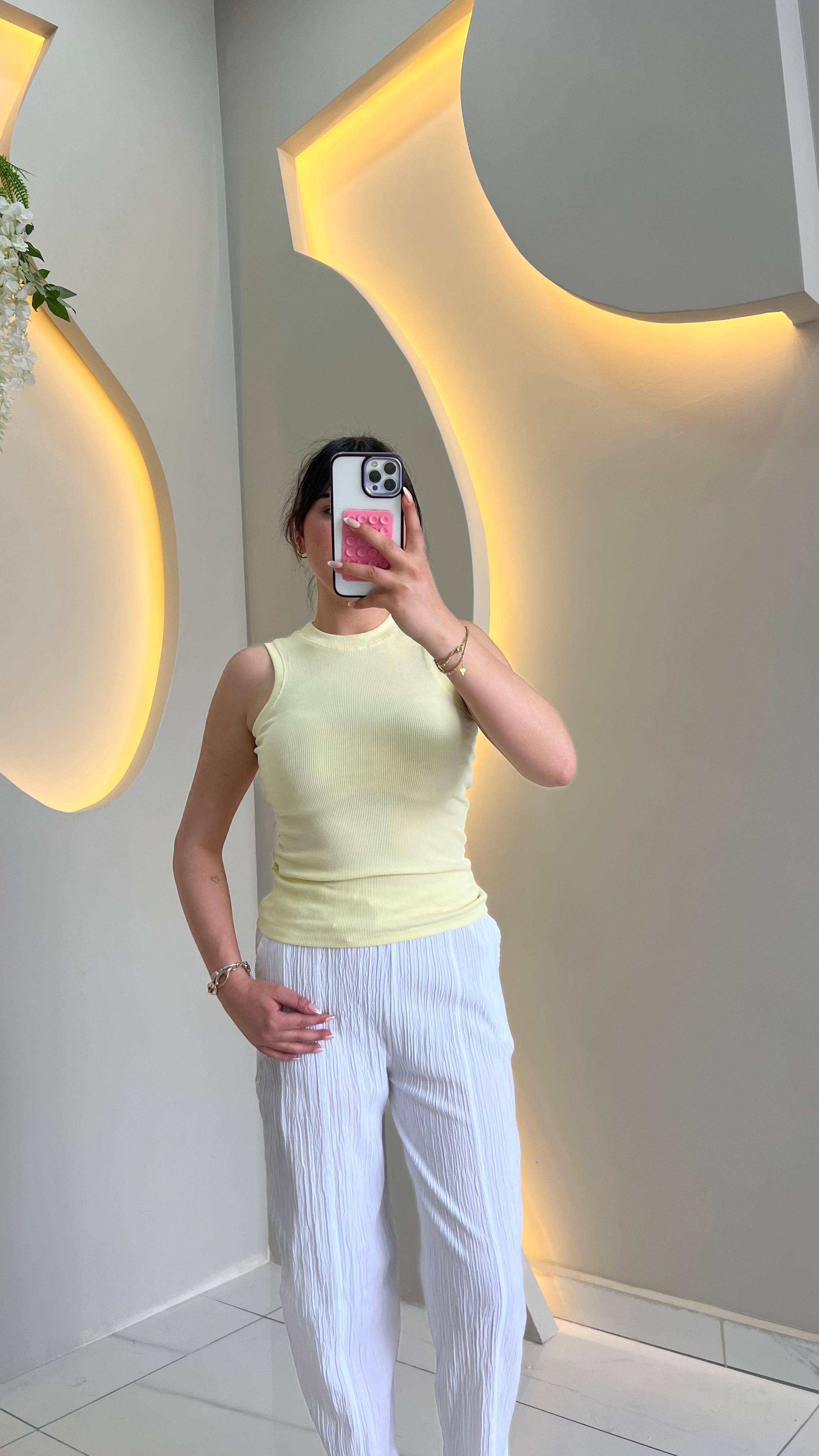 Uçuk Sarı Halter Yaka Body