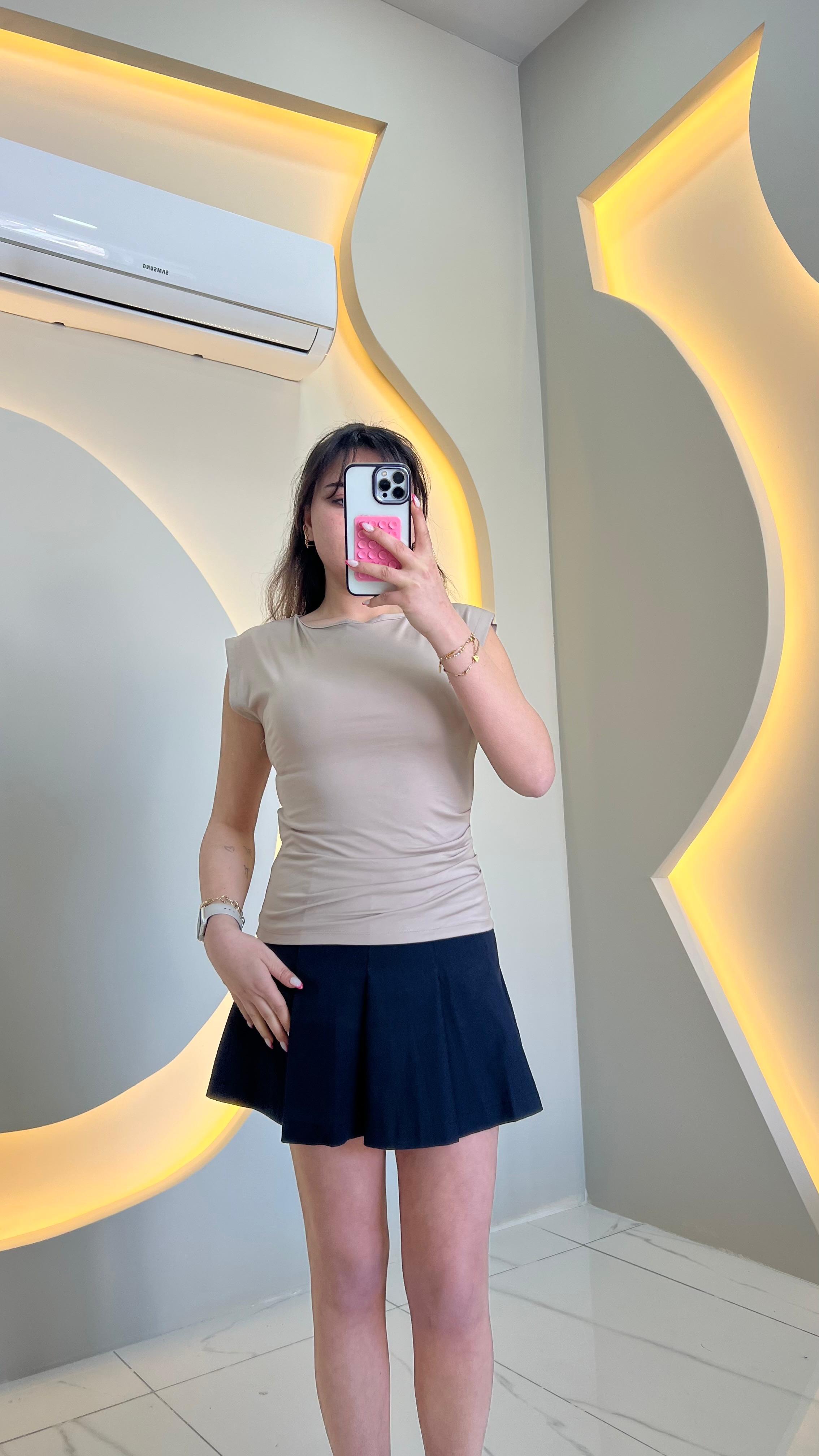 Vizon Drape Detaylı Modal Body