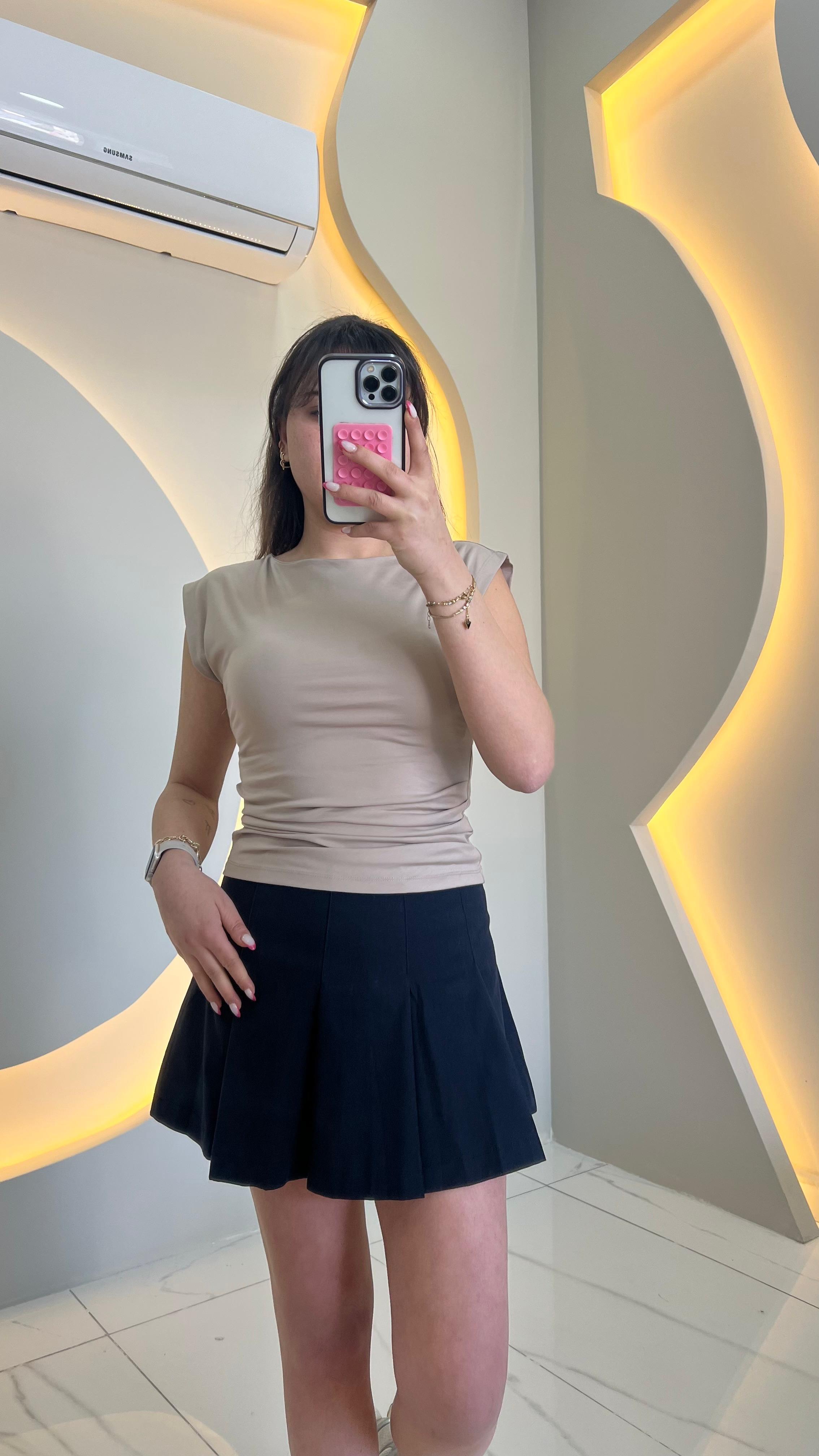 Vizon Drape Detaylı Modal Body