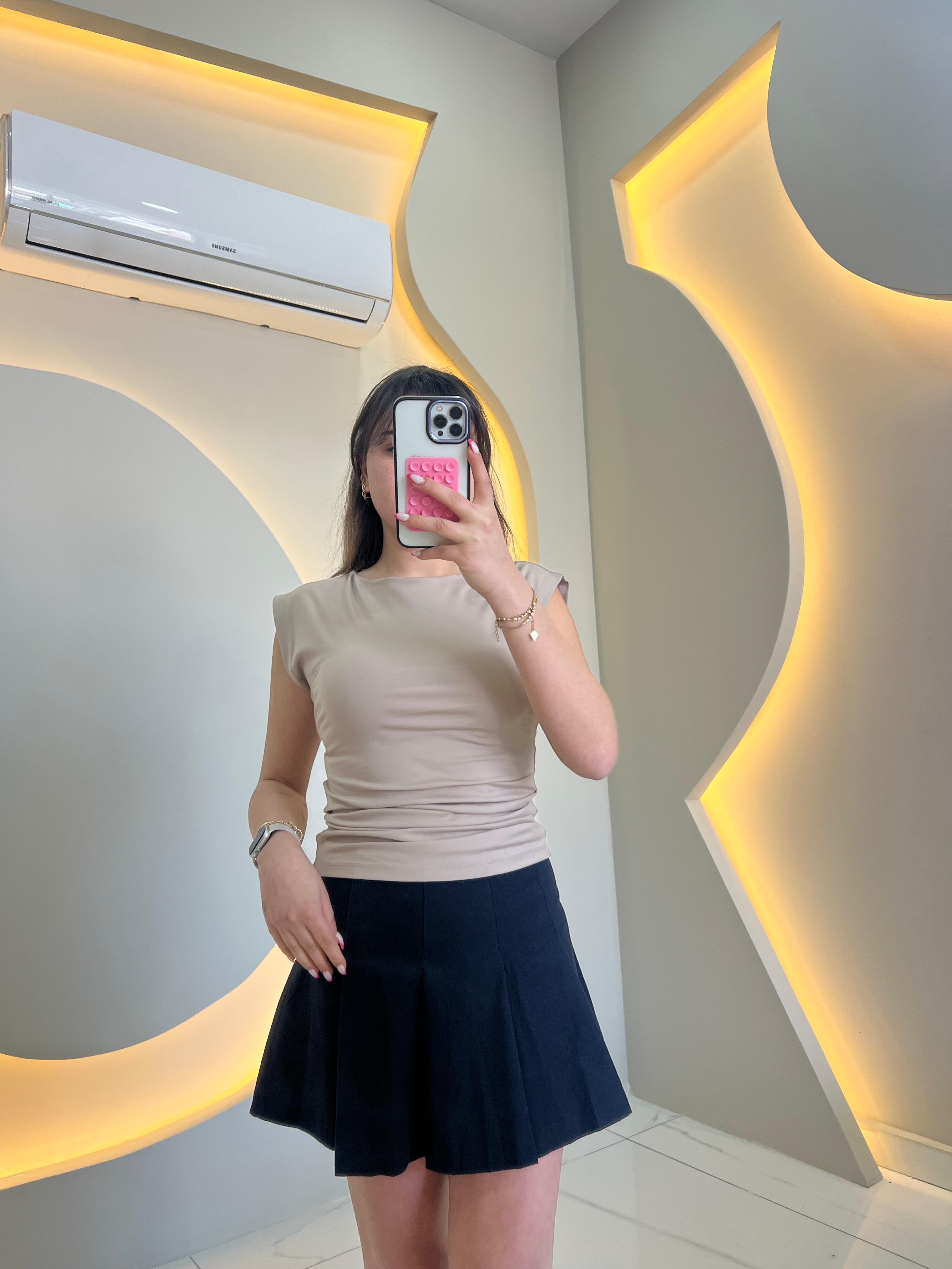 Vizon Drape Detaylı Modal Body