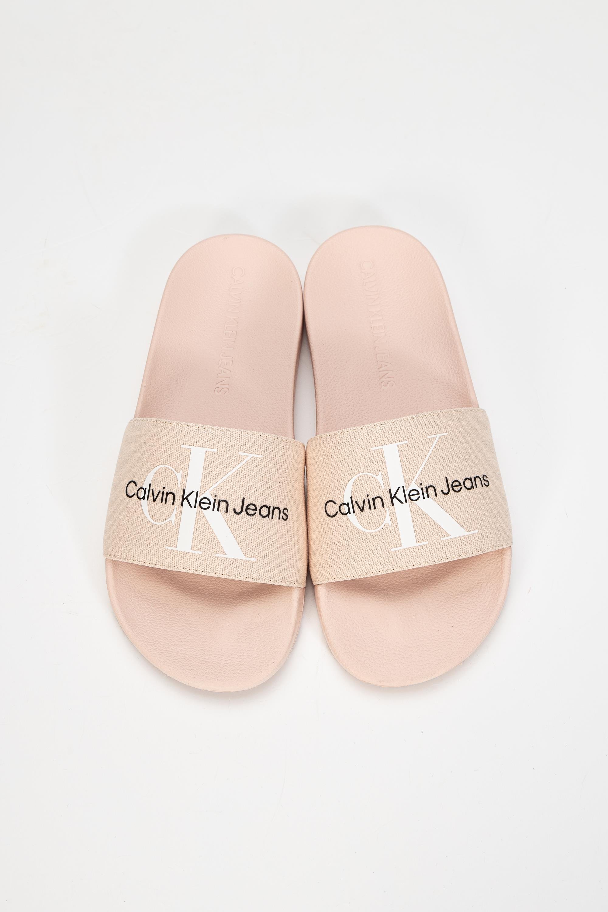 Calvin Klein Slide Monogram Kadın Terlik