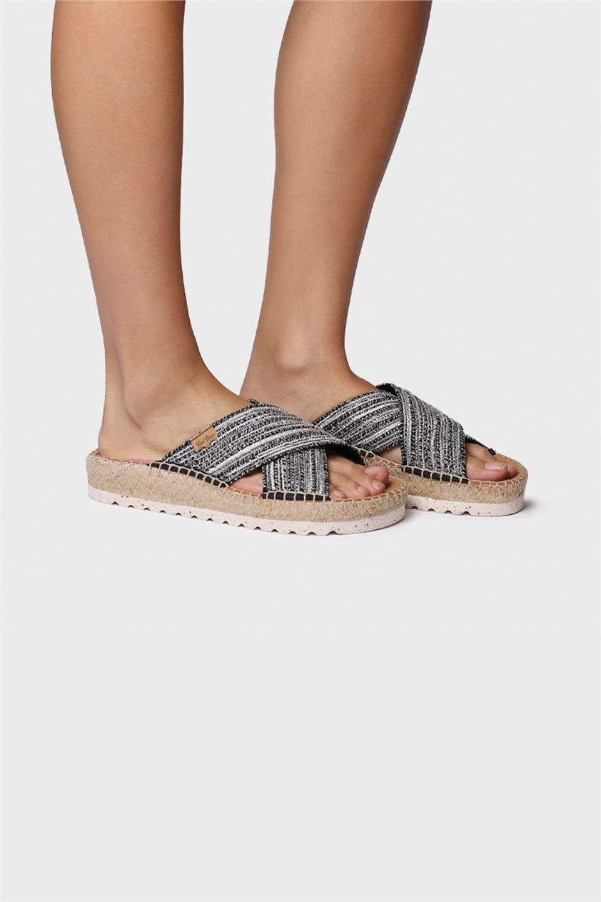 Toni Pons Kadın Terlik