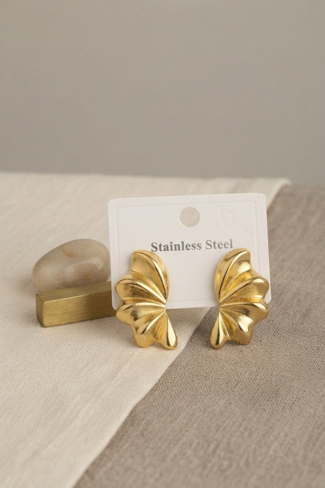316L Çelik Gold Renk Vintage 3D Dalgalı Model Küpe