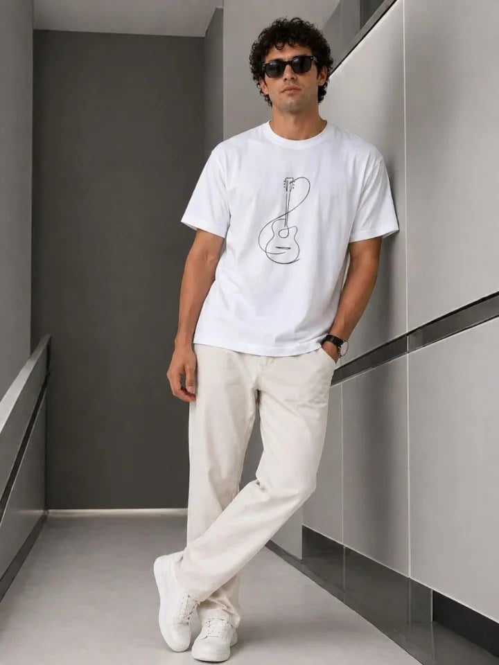 Erkek Minimal Gitar Baskılı Tişört T-Shirt Yazlık Kısa Kol Bisiklet Yaka T-Shirt - Beyaz