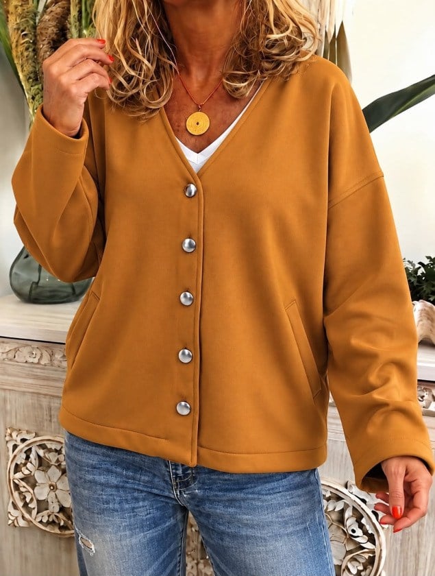 Kadın Düğme Detaylı V Yaka Oversize Camel Ceket / Hırka