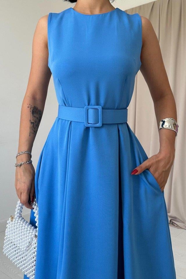 Mavi Halter Yaka Kloş Elbise