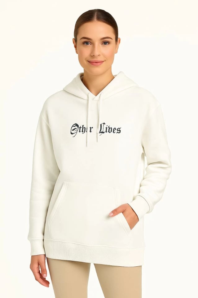Oversize Üç İplik Şardonlu Kapüşonlu Sweatshirt – Beyaz “Other Lives” Ön Ve Arka Baskılı, Kanguru Cepli, Ribanalı Rahat Kışlık Model Beyaz
