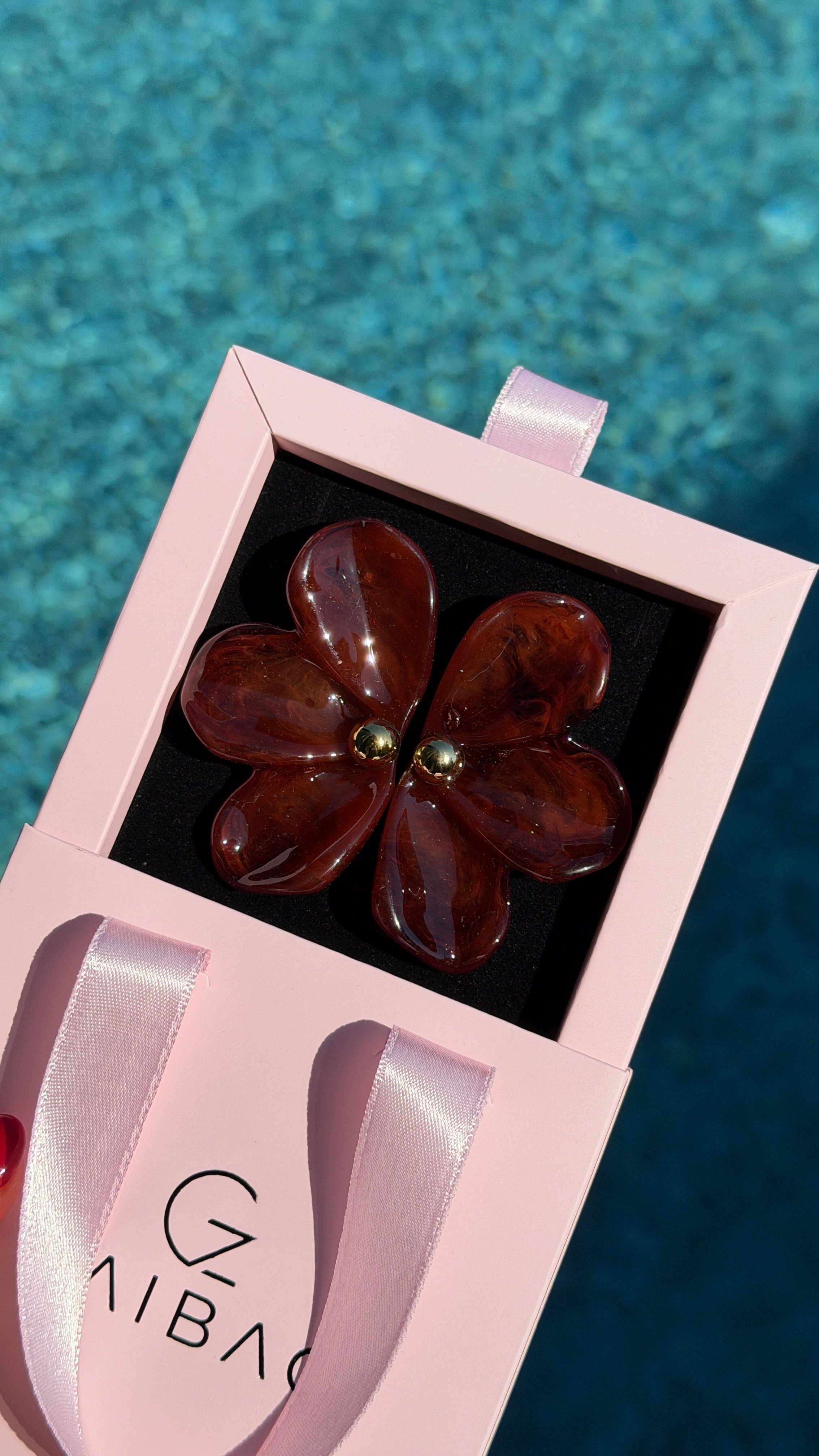 Çiçek Küpe Bordo (7cm)