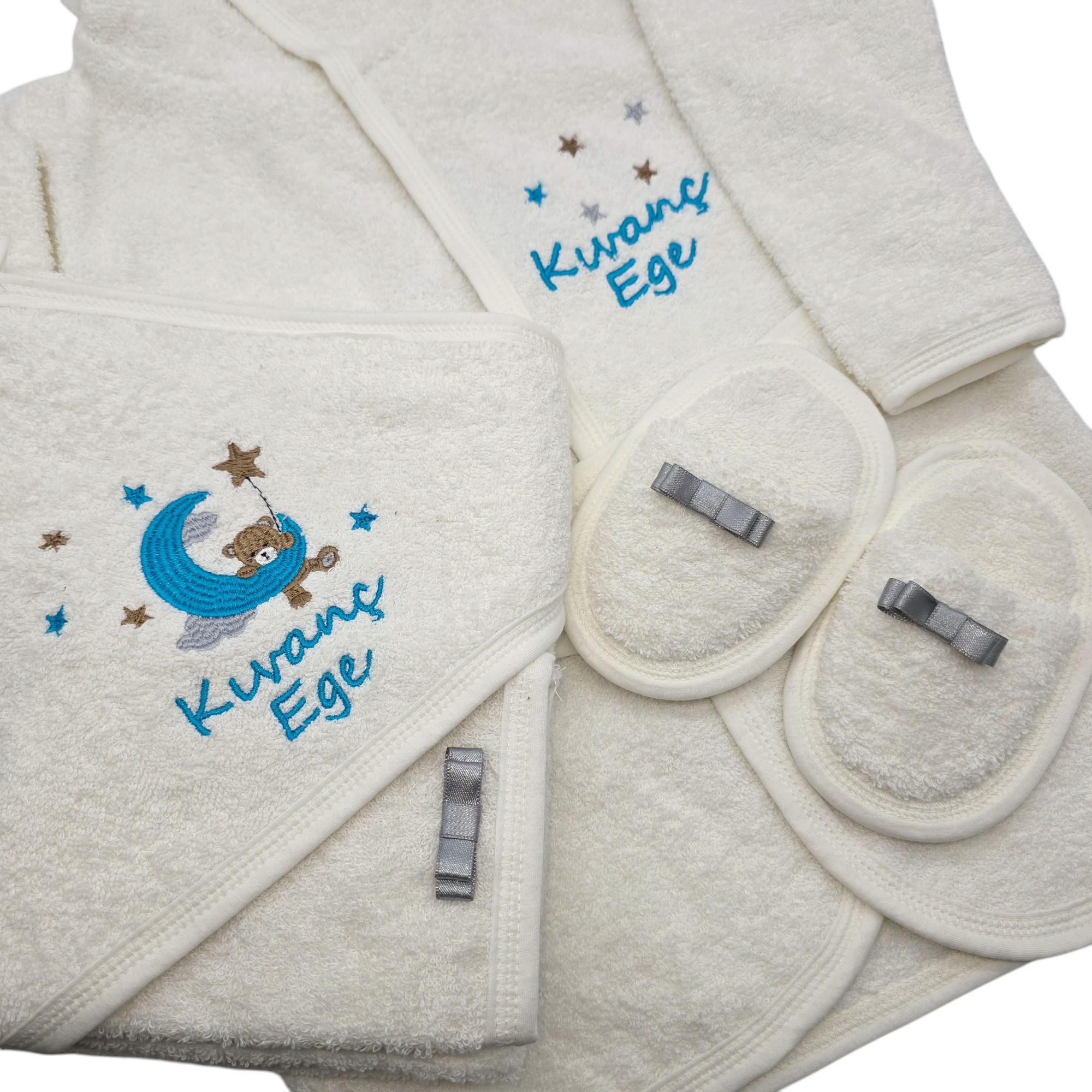 İsimli Kapüşonlu Havlu ve Bornoz Takımı 0-3  Yaş Ayıcık Temalı