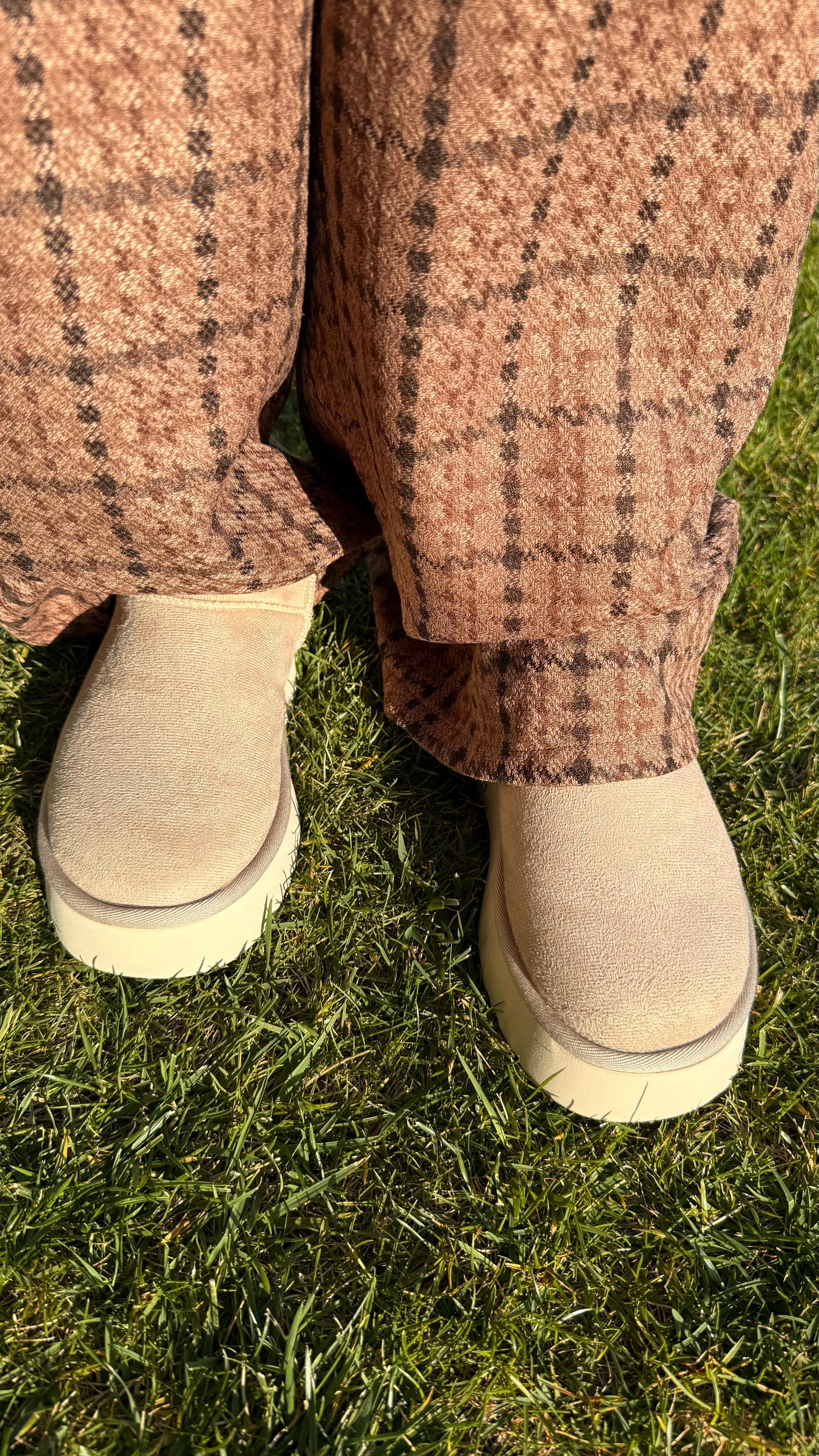 BİLEKLİ UGG